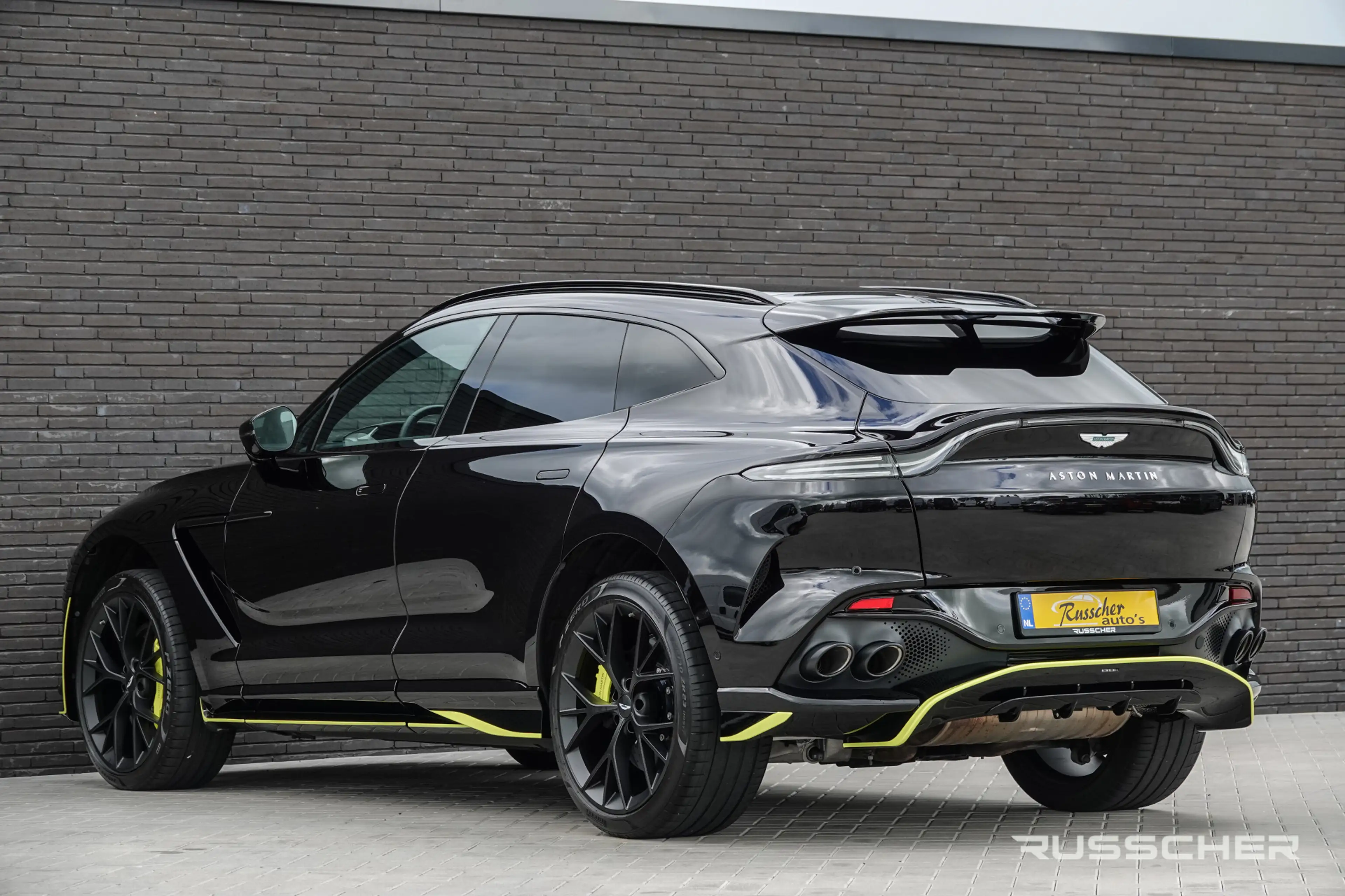 Aston Martin DBX 4.0 V8 707Pk Aut. | AMR24 | Luchtvering | Keramisc — photo 21