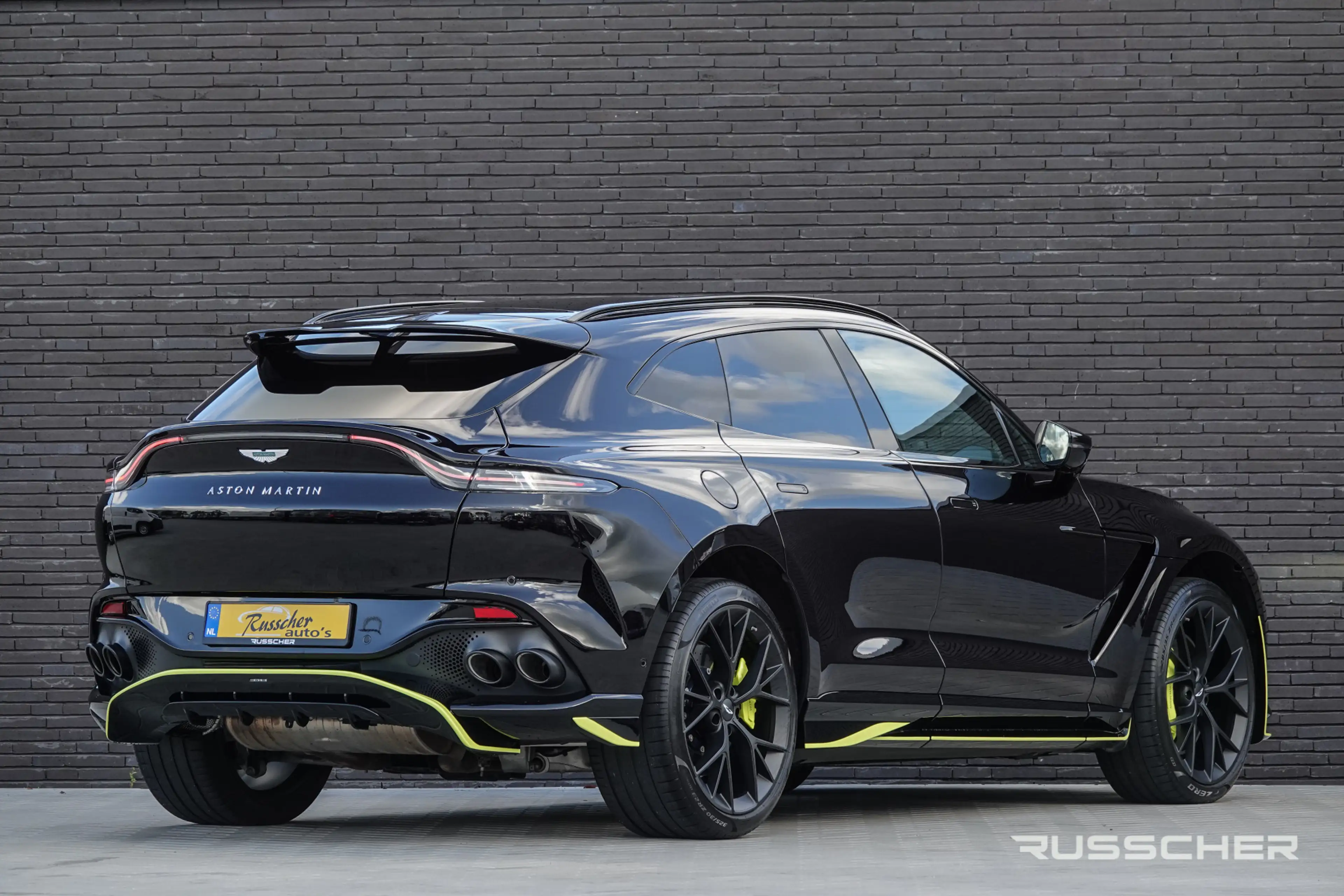 Aston Martin DBX 4.0 V8 707Pk Aut. | AMR24 | Luchtvering | Keramisc — photo 2