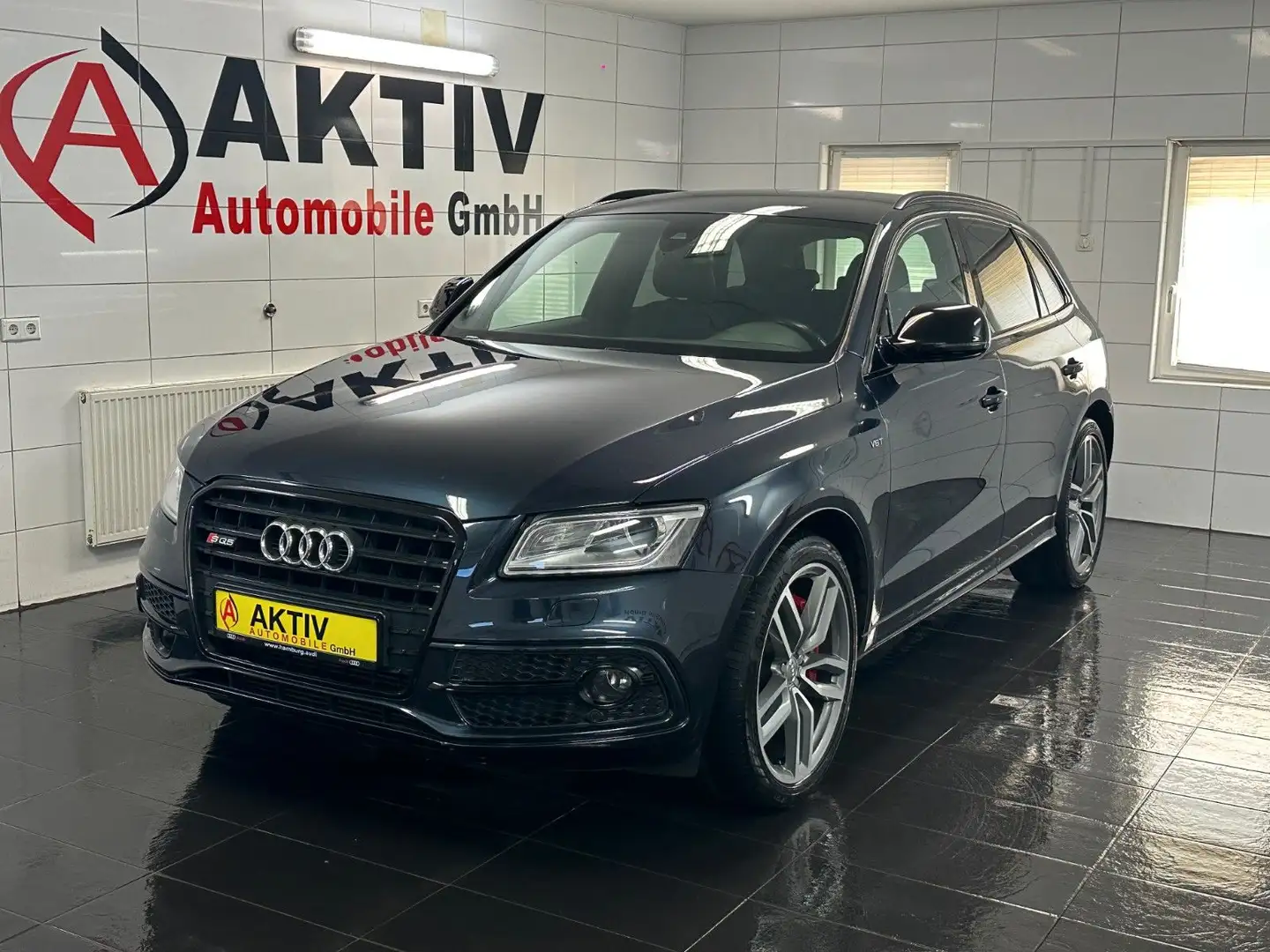 Audi SQ5 3.0 TDI plus quattro S-Line Bleu - 1