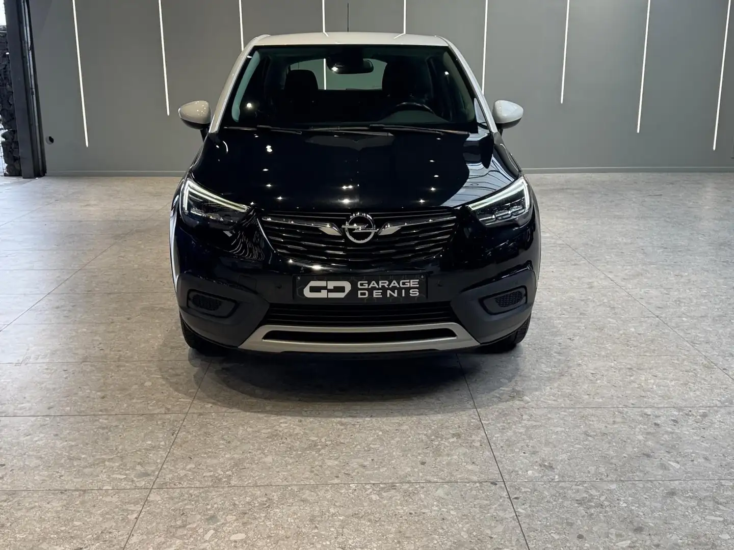 Opel Crossland X Crossland X 1.2 Turbo ECOTEC *GPS*LED*GARANTIE* Чорний - 2