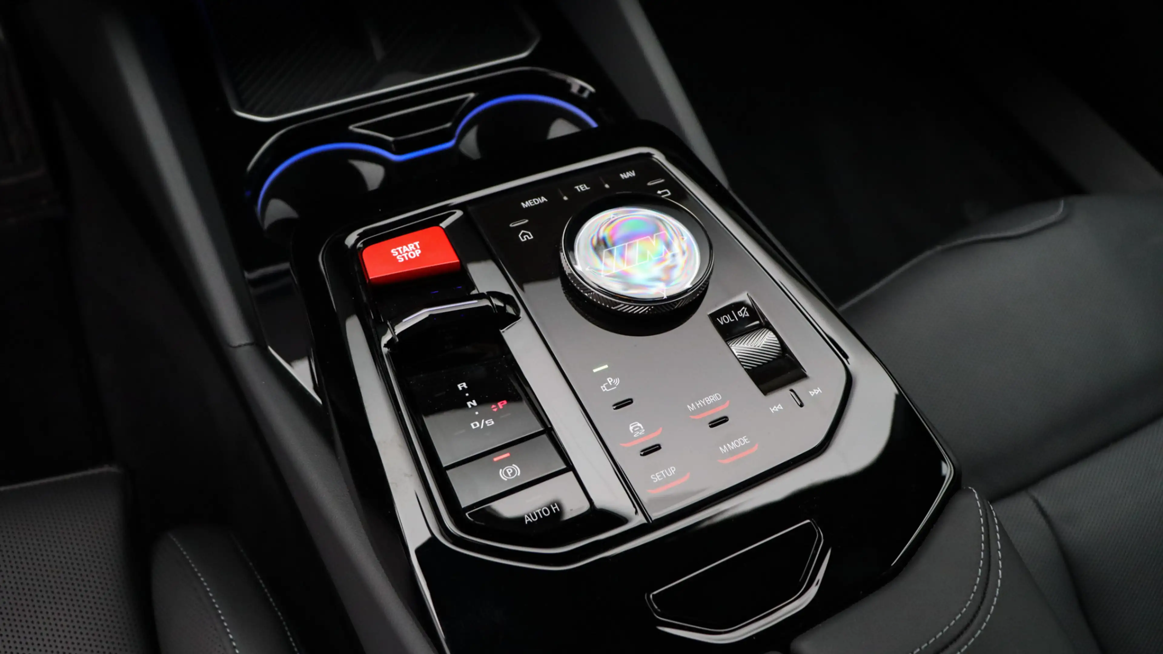 BMW M5 Touring M Performance | Akrapovic | Eventuri | M D — photo 26