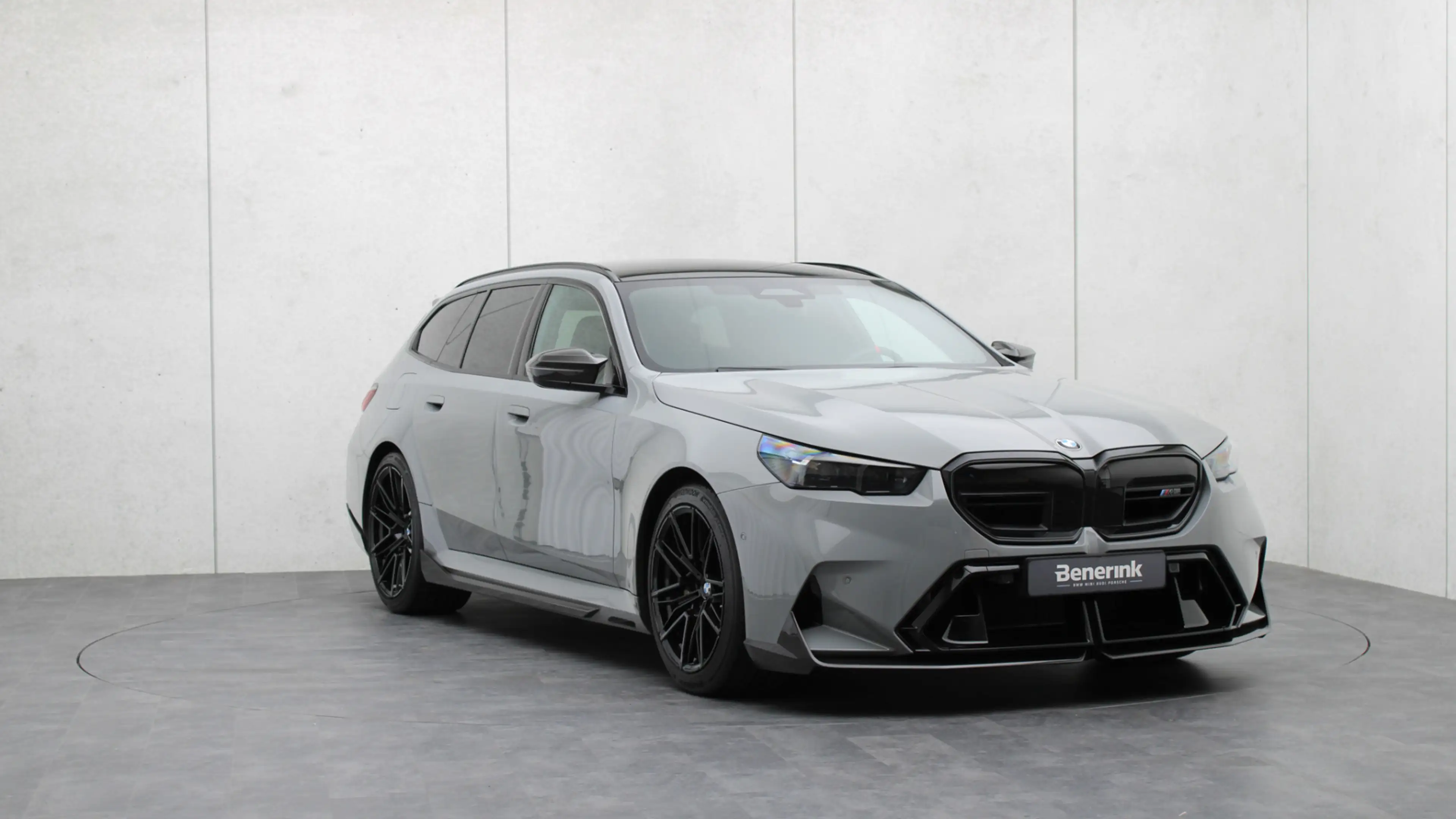 BMW M5 Touring M Performance | Akrapovic | Eventuri | M D — photo 45