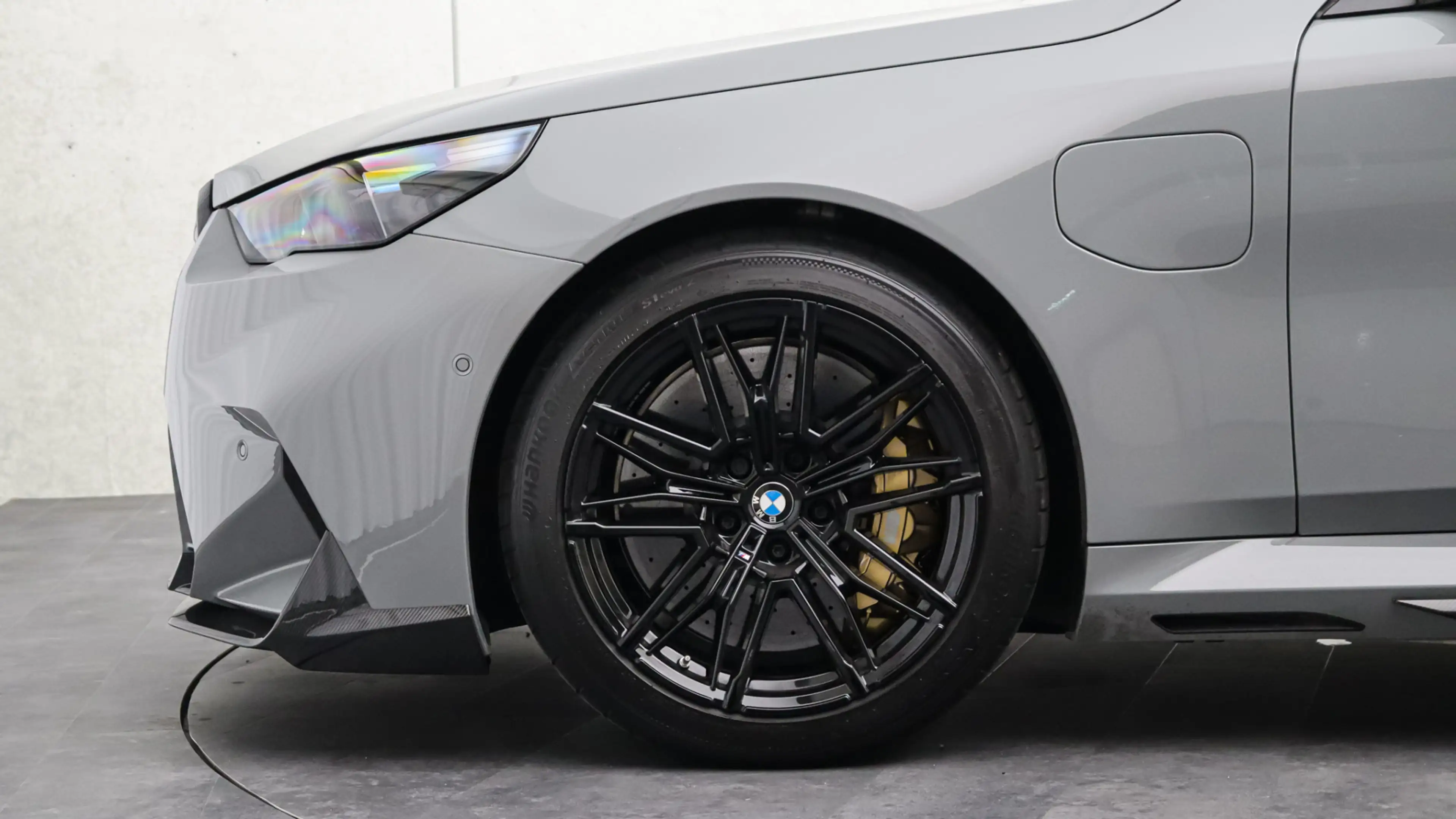 BMW M5 Touring M Performance | Akrapovic | Eventuri | M D — photo 5