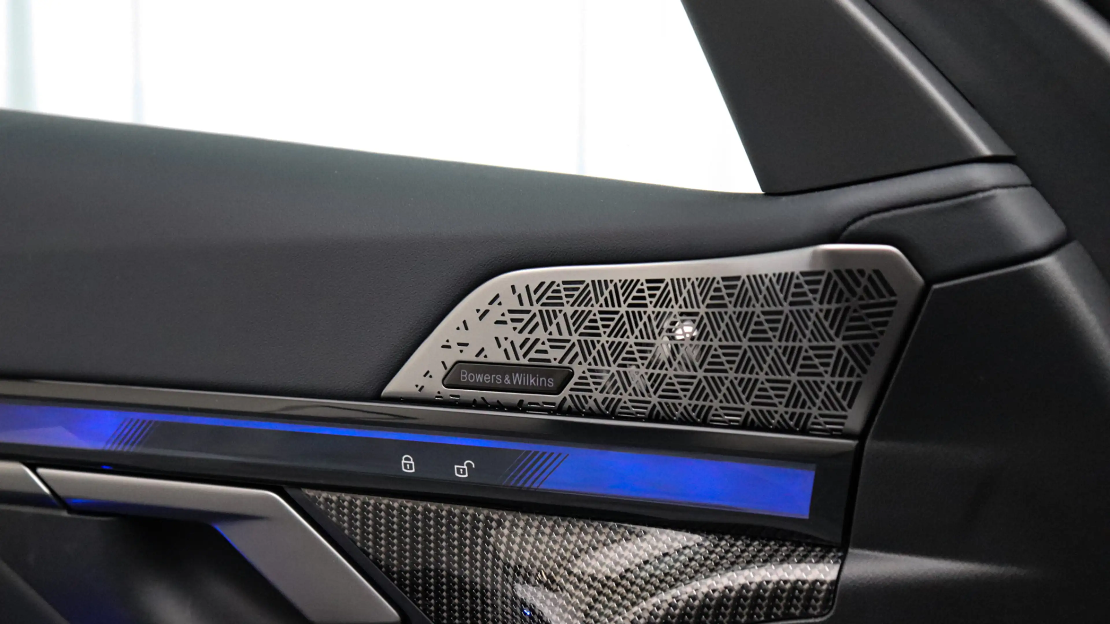 BMW M5 Touring M Performance | Akrapovic | Eventuri | M D — photo 19