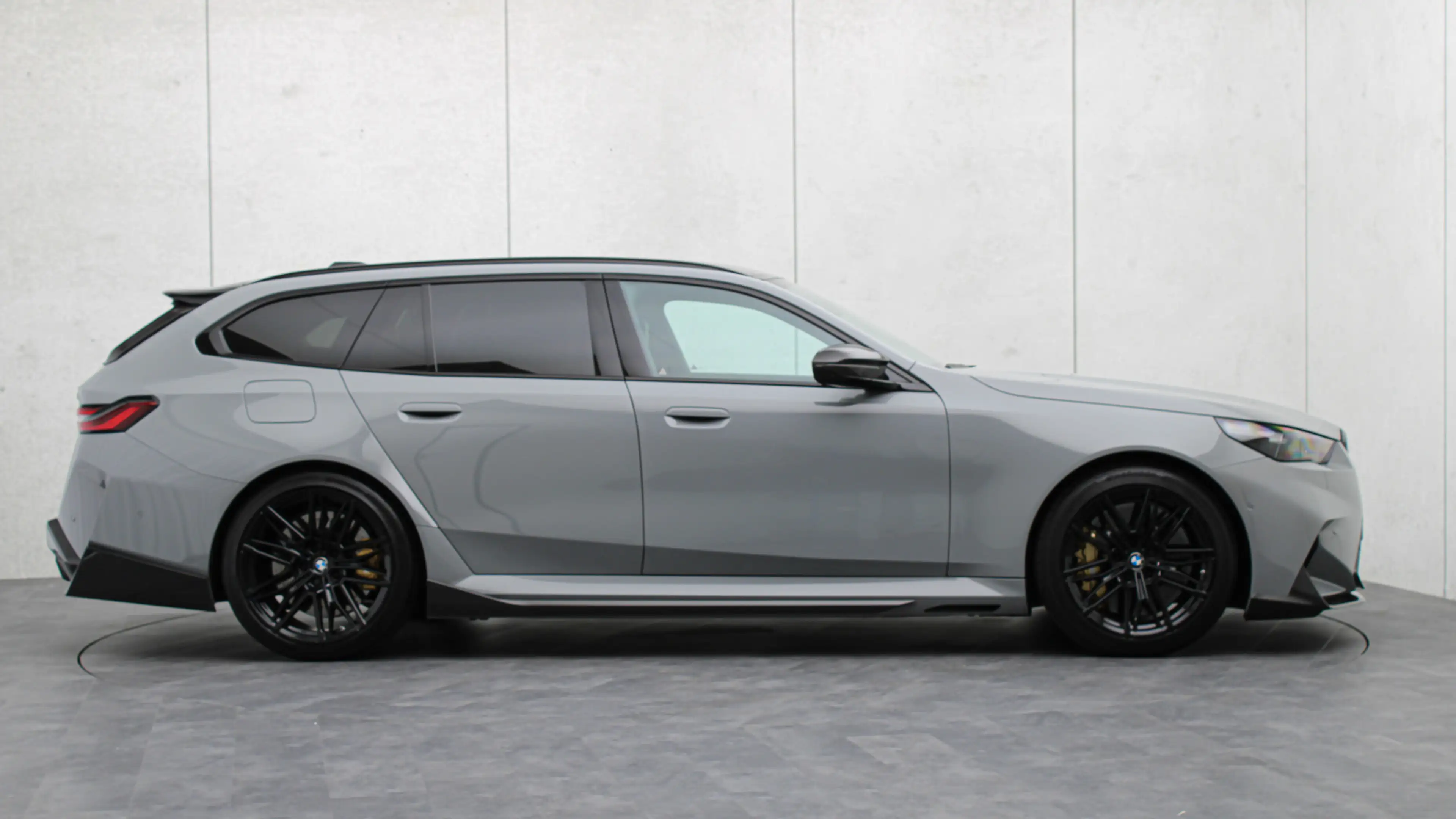 BMW M5 Touring M Performance | Akrapovic | Eventuri | M D — photo 43