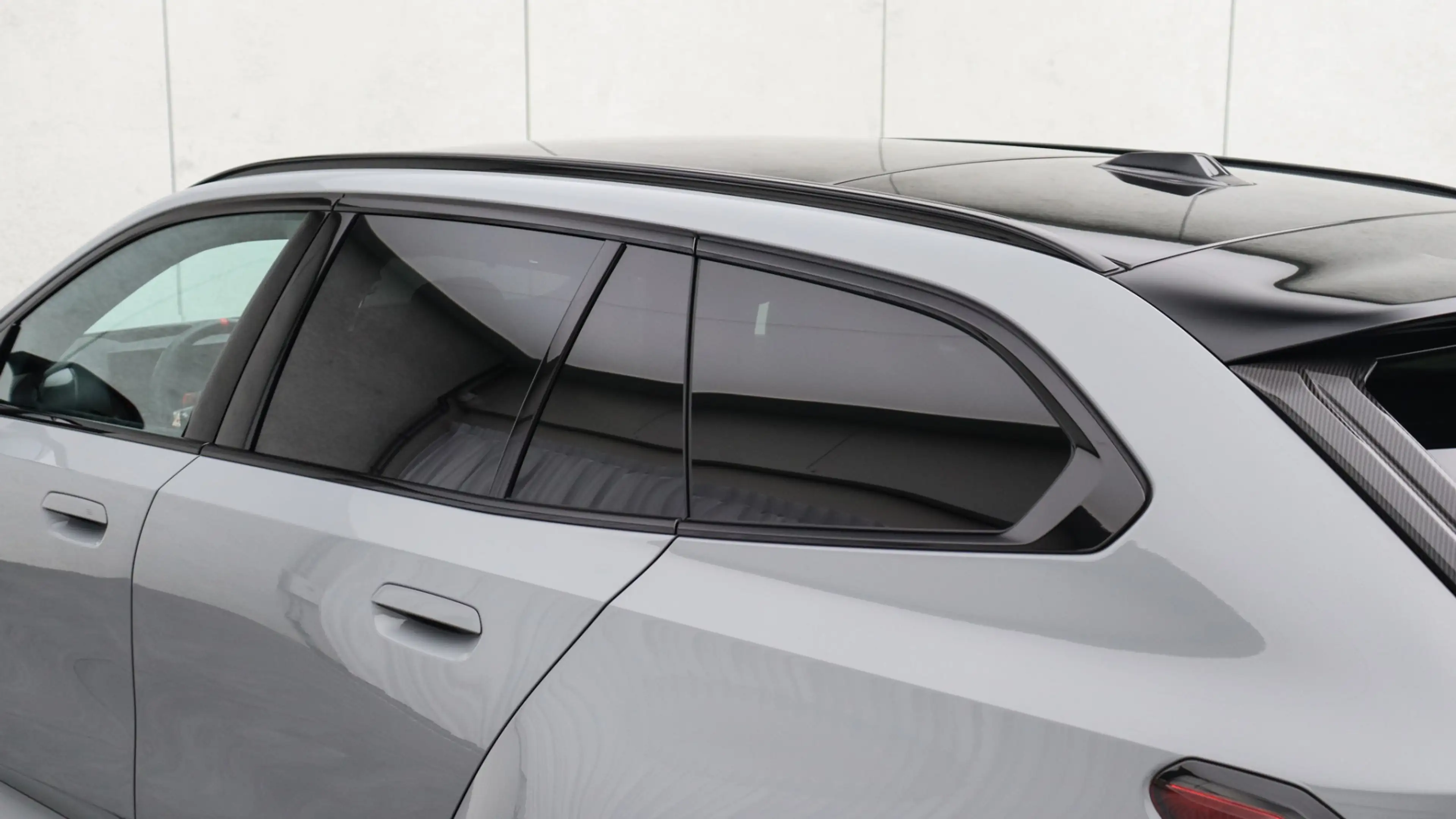BMW M5 Touring M Performance | Akrapovic | Eventuri | M D — photo 29