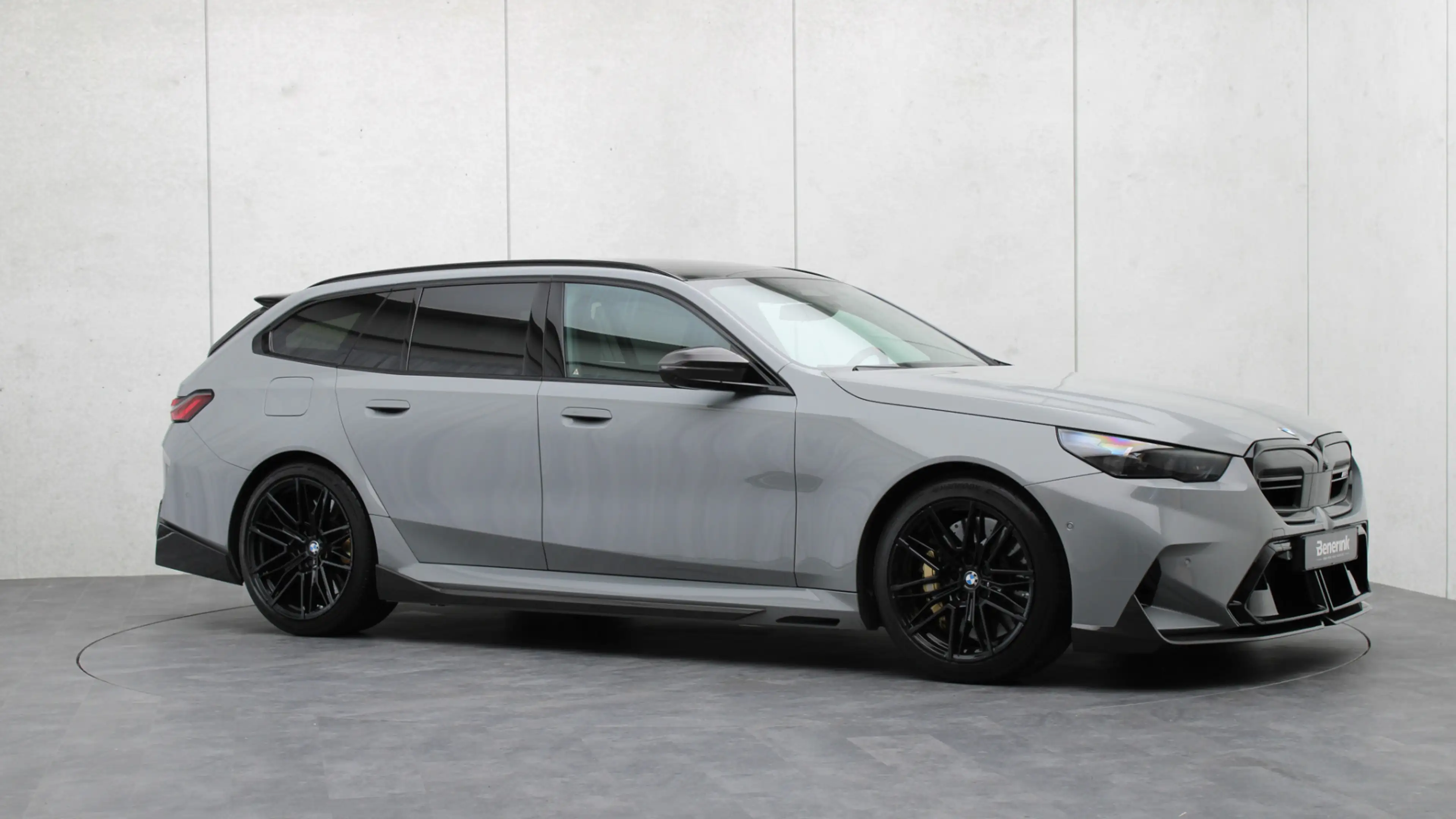 BMW M5 Touring M Performance | Akrapovic | Eventuri | M D — photo 44
