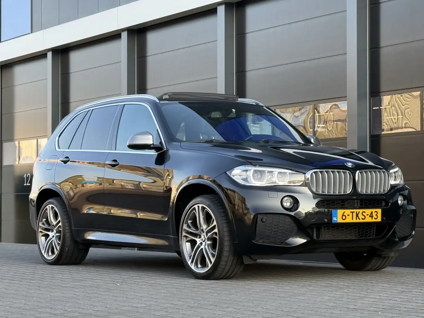 BMW X5 3.0d xDrive M-pakket | 7-Pers | EURO-6 Zwart - 2