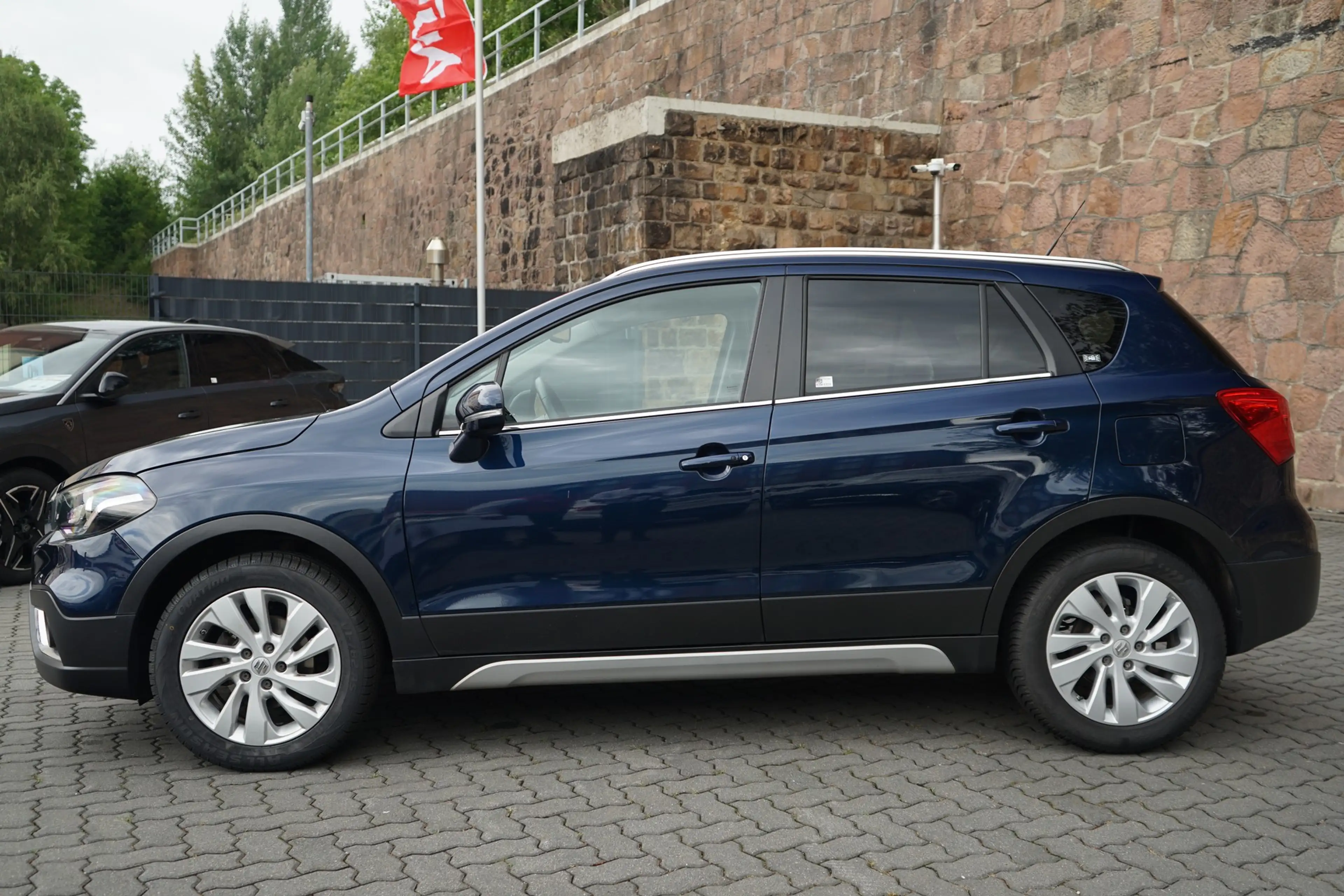 Suzuki SX4 S-Cross 1.4 Boosterjet mHev LED Kamera ACC — photo 3