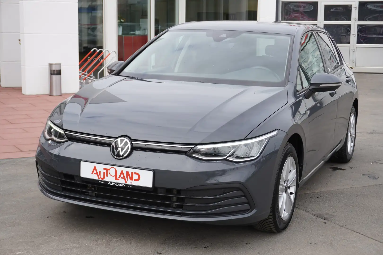Volkswagen Golf VIII 1.5 TSI Life LED PDC App Connect Gris - 1