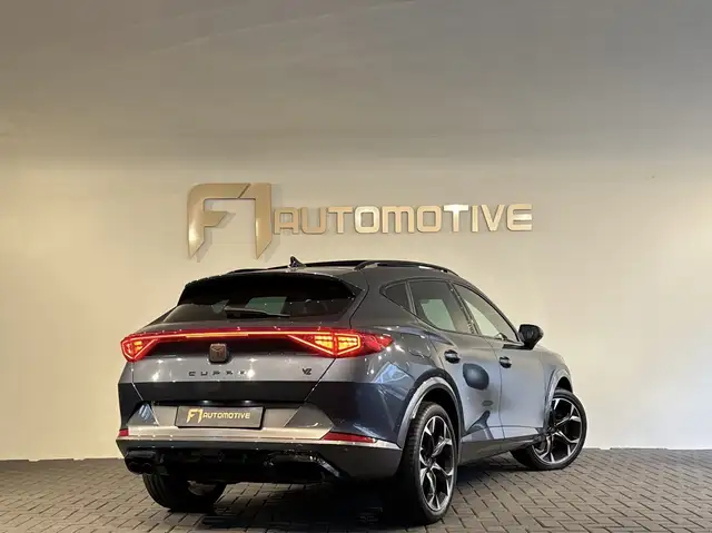 Cupra Formentor view 4