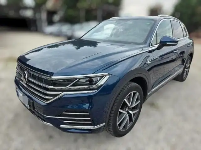 Volkswagen Touareg 3.0 V6 tdi Elegance 231cv tiptronic TETTO/PELLE