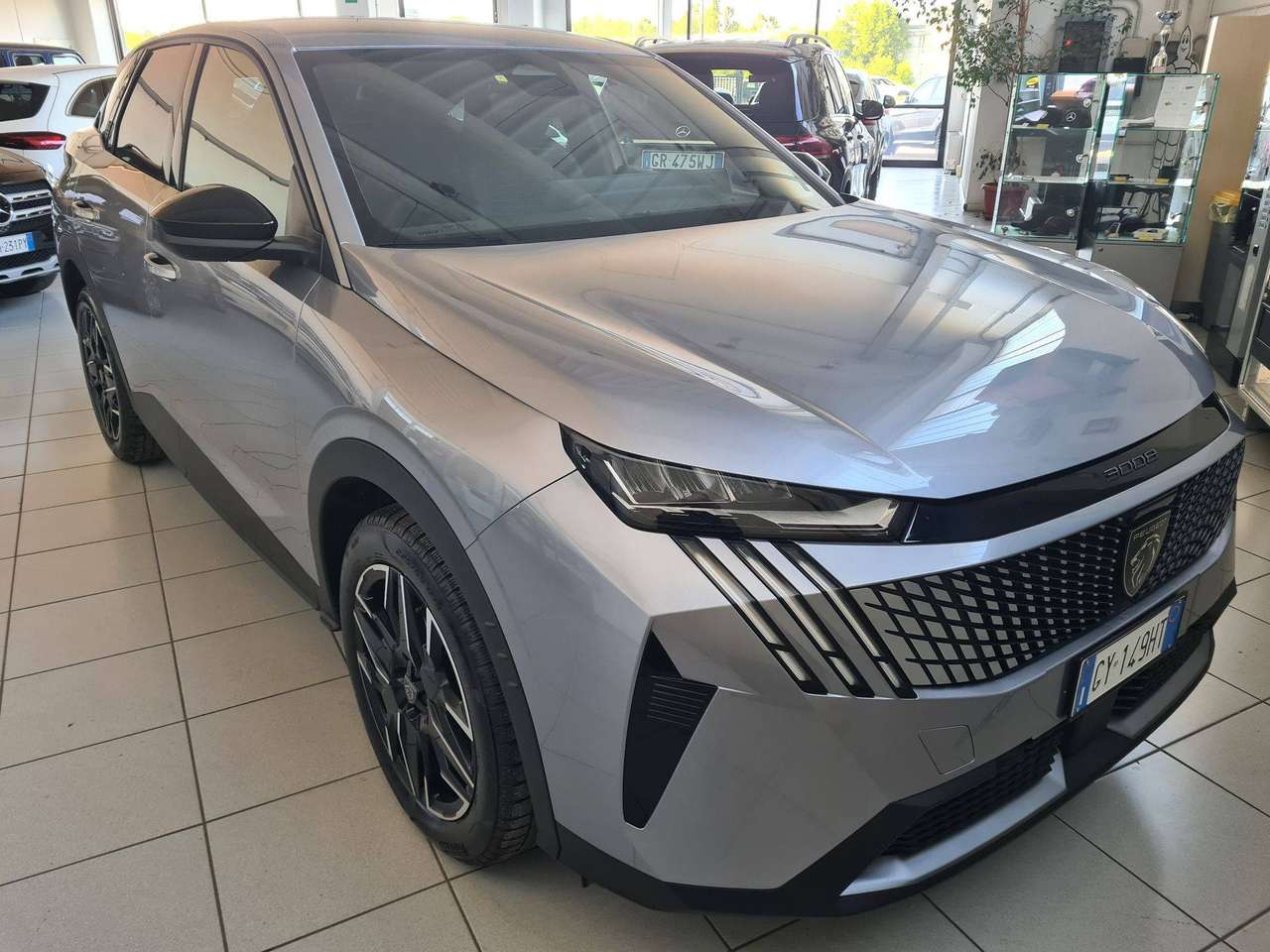 Peugeot 3008 1.2 hybrid Allure 145cv e-dcs6! IVA ESPOSTA!! NAVI! FARI LED