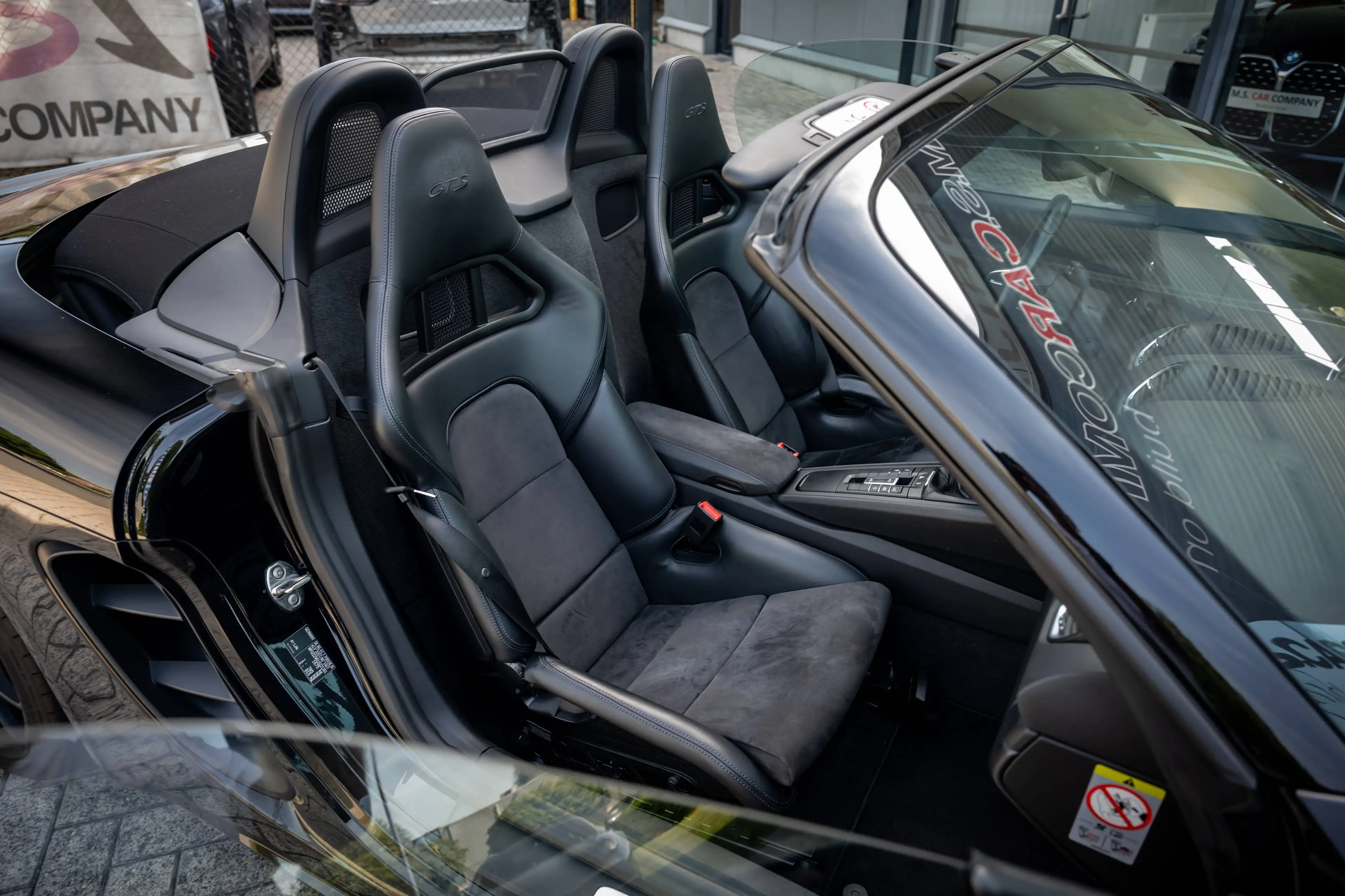Porsche 718 718 Boxster GTS 2.5 Turbo — photo 12