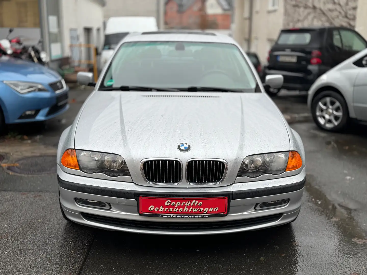 BMW 320 3er 320i, 1. Hand, Inspektion, HU/AU, Schiebedach Silber - 2