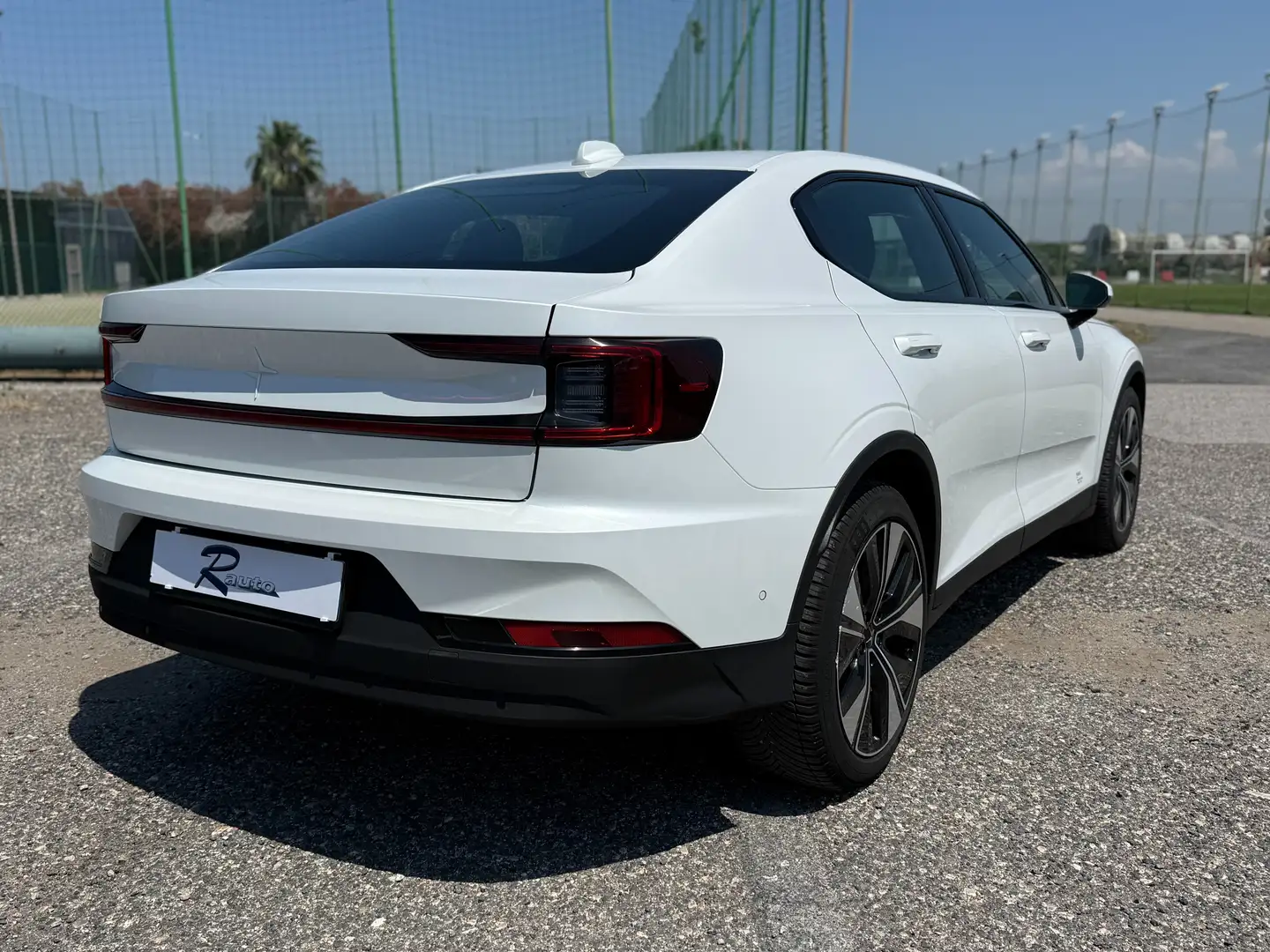 Polestar 2 Long Range Single Motor 78kWh fwd Bianco - 2