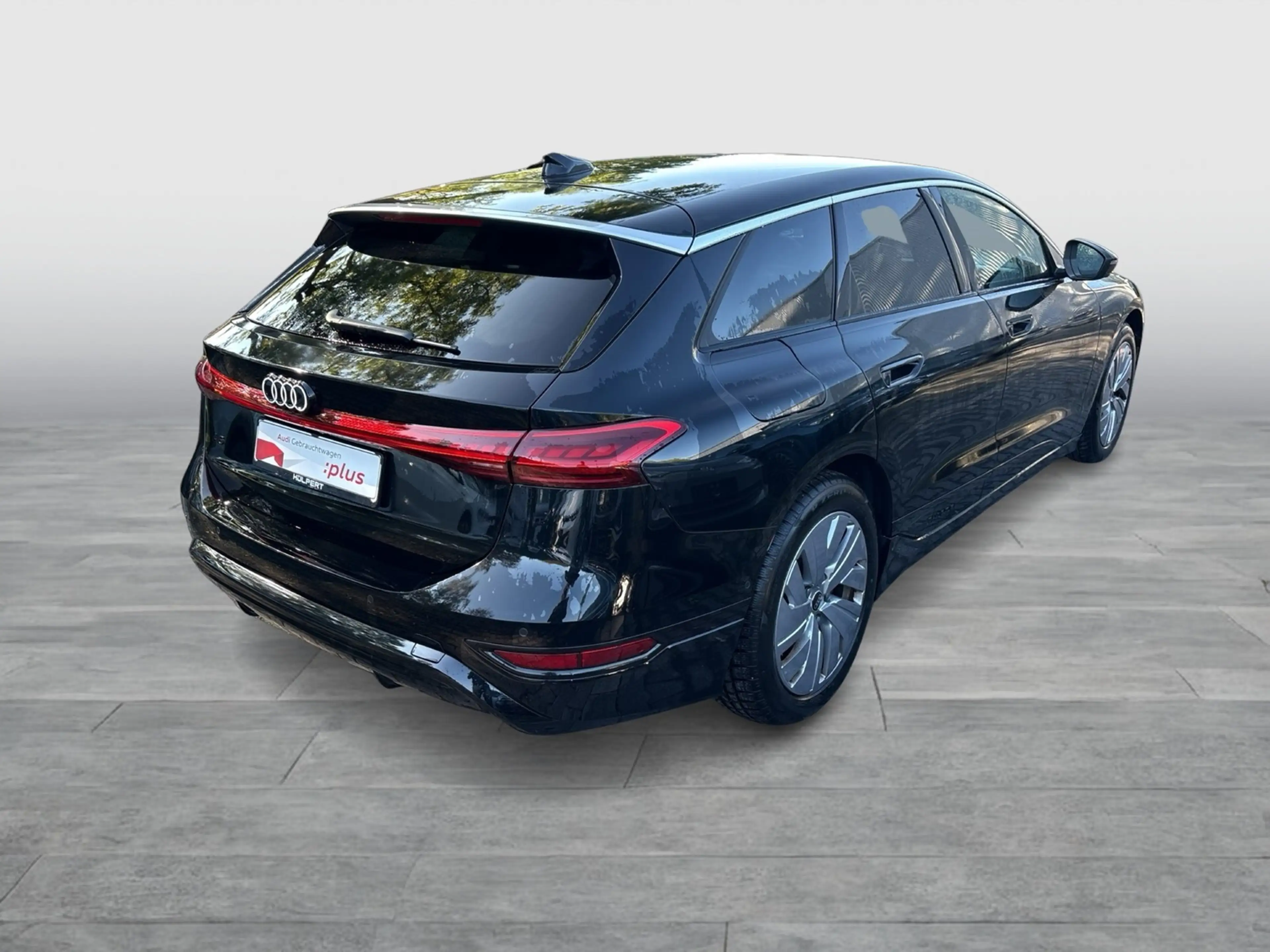Audi A6 e-tron Avant advanced AHK 360°CAM ACC LM20 — photo 7