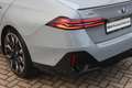 BMW 550 5 Serie 550e xDrive M Sport Automaat / Panoramadak Gris - thumbnail 38