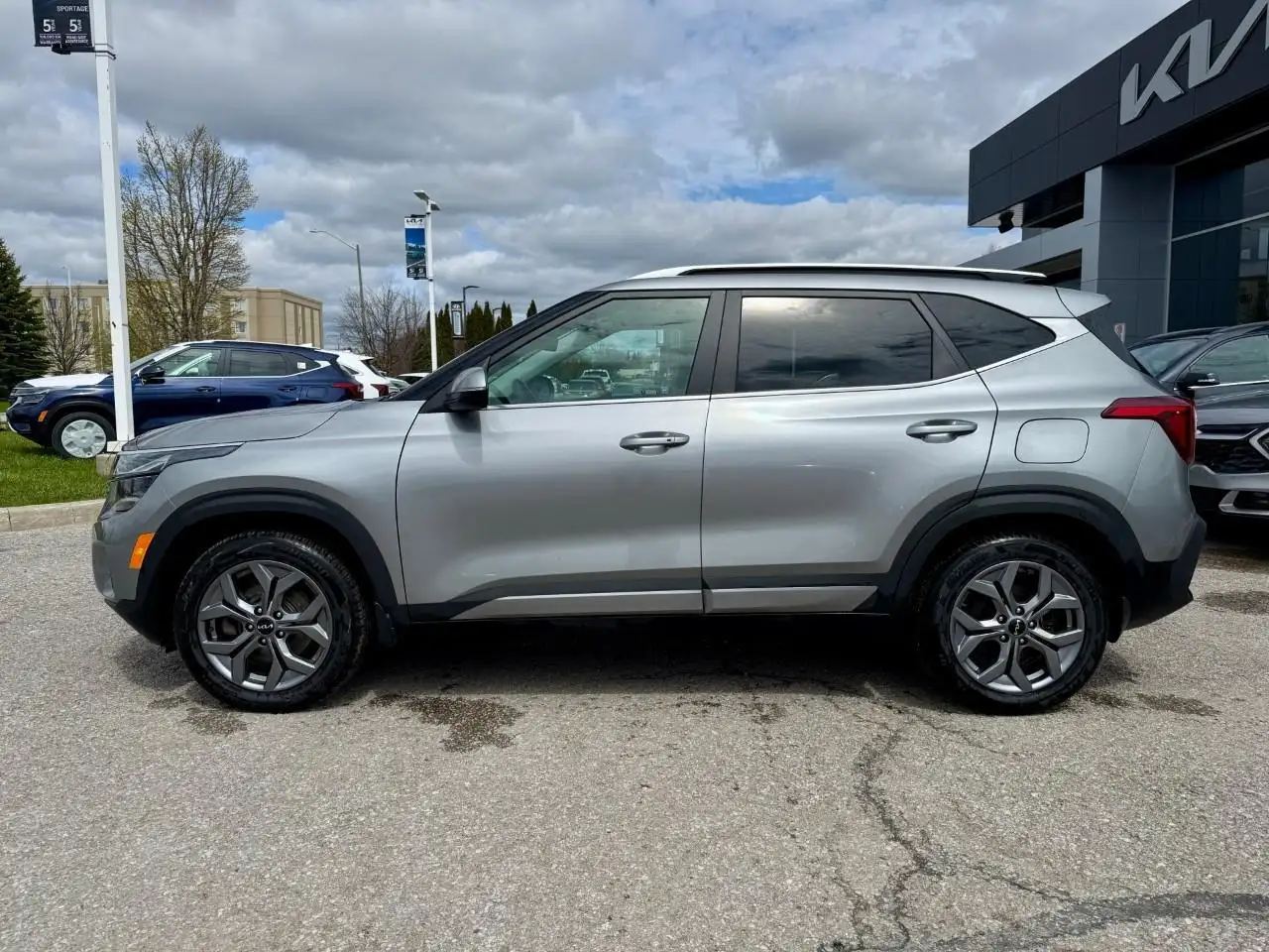 Kia Seltos снимка Kia Seltos