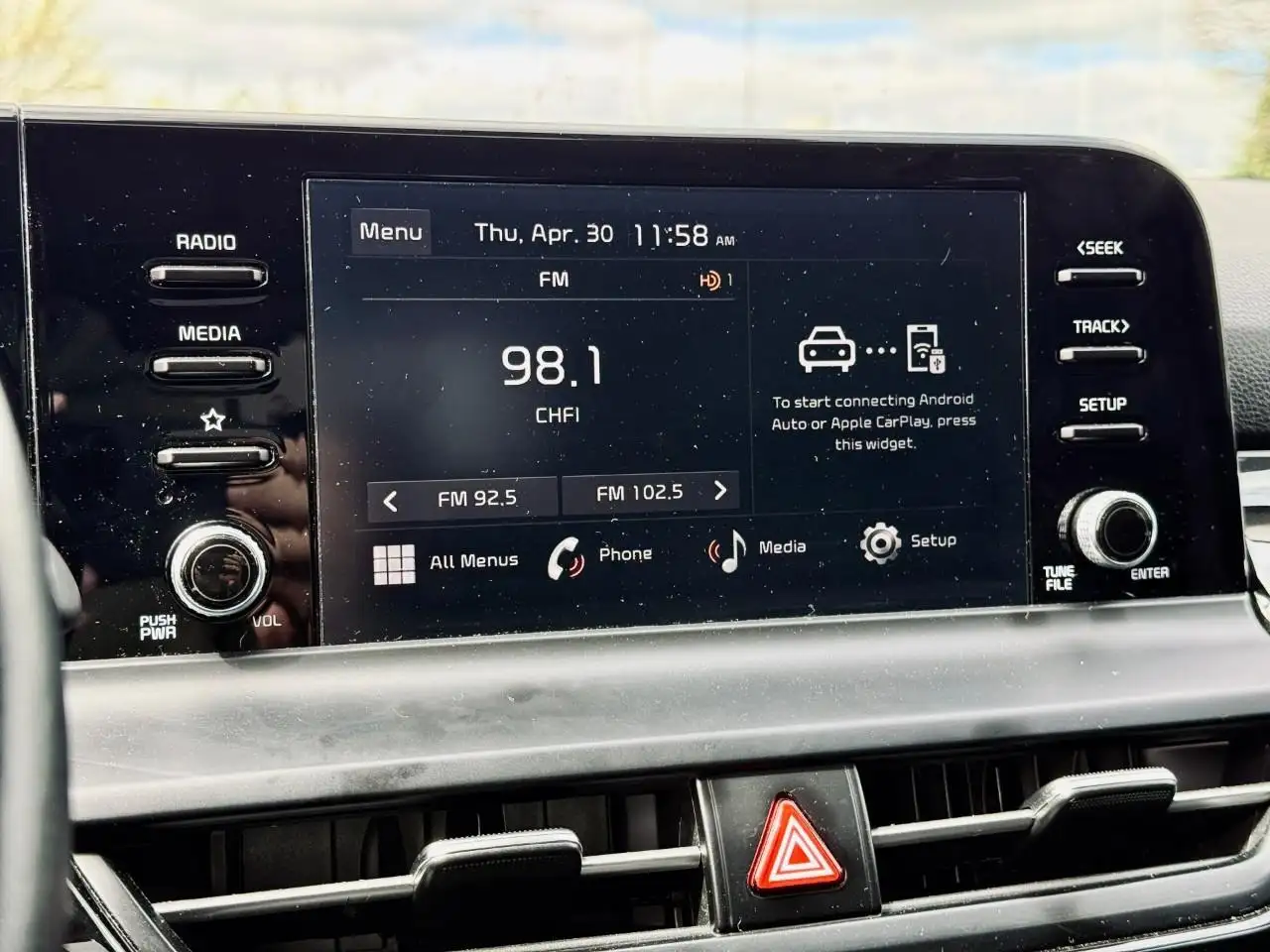 Kia Seltos снимка Kia Seltos
