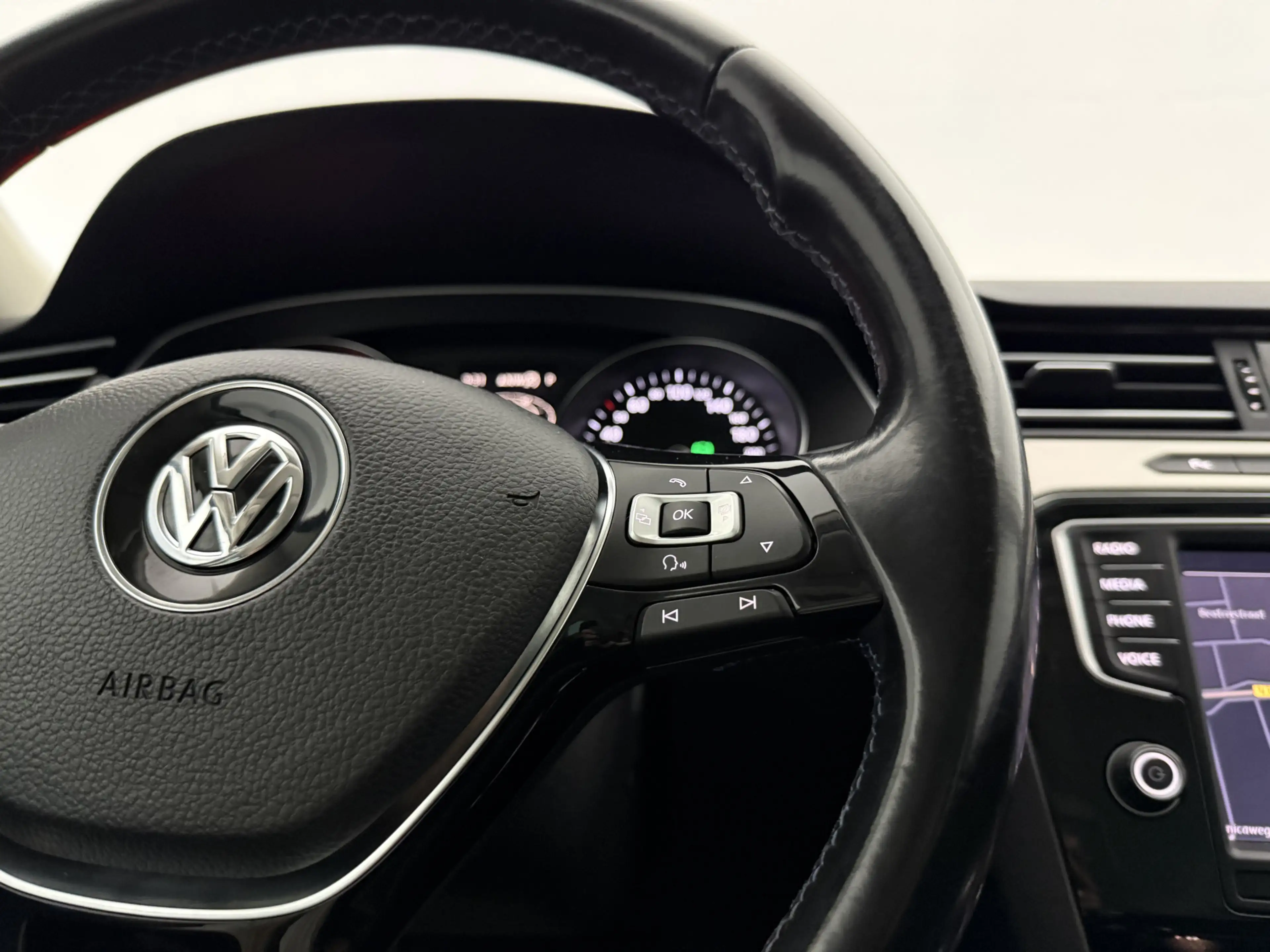 Volkswagen Passat Variant 1.4 TSI GTE | Sfeer | Camera | Cruise | Clima | Na — photo 24