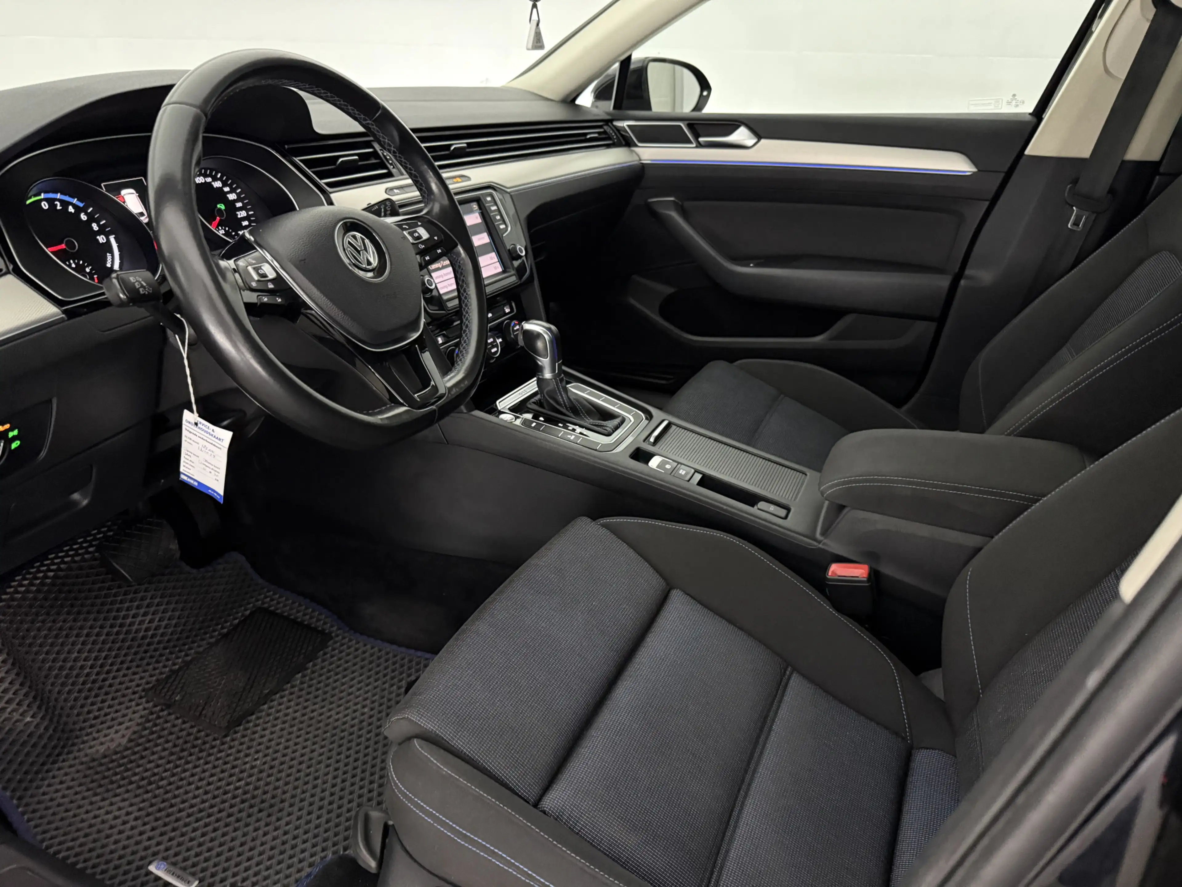 Volkswagen Passat Variant 1.4 TSI GTE | Sfeer | Camera | Cruise | Clima | Na — photo 32