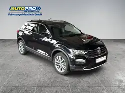 Volkswagen T-Roc IQ DRIVE/AHK/NAVI/DAB/ACC