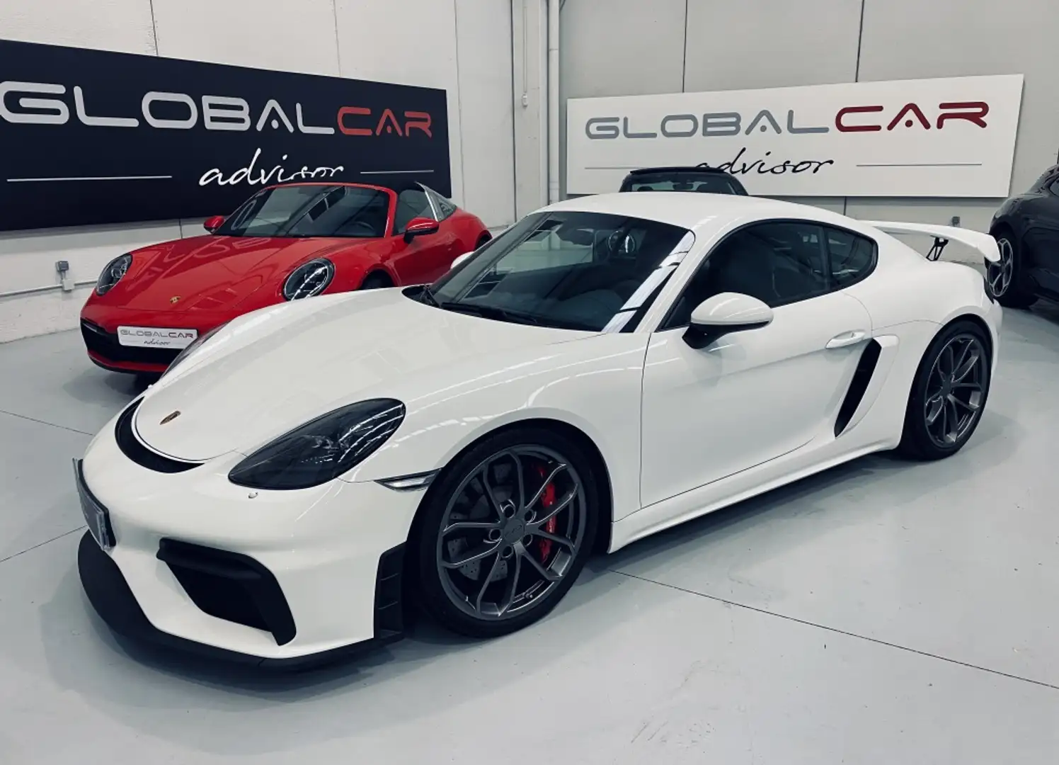 Porsche Cayman GT4 Blanco - 1