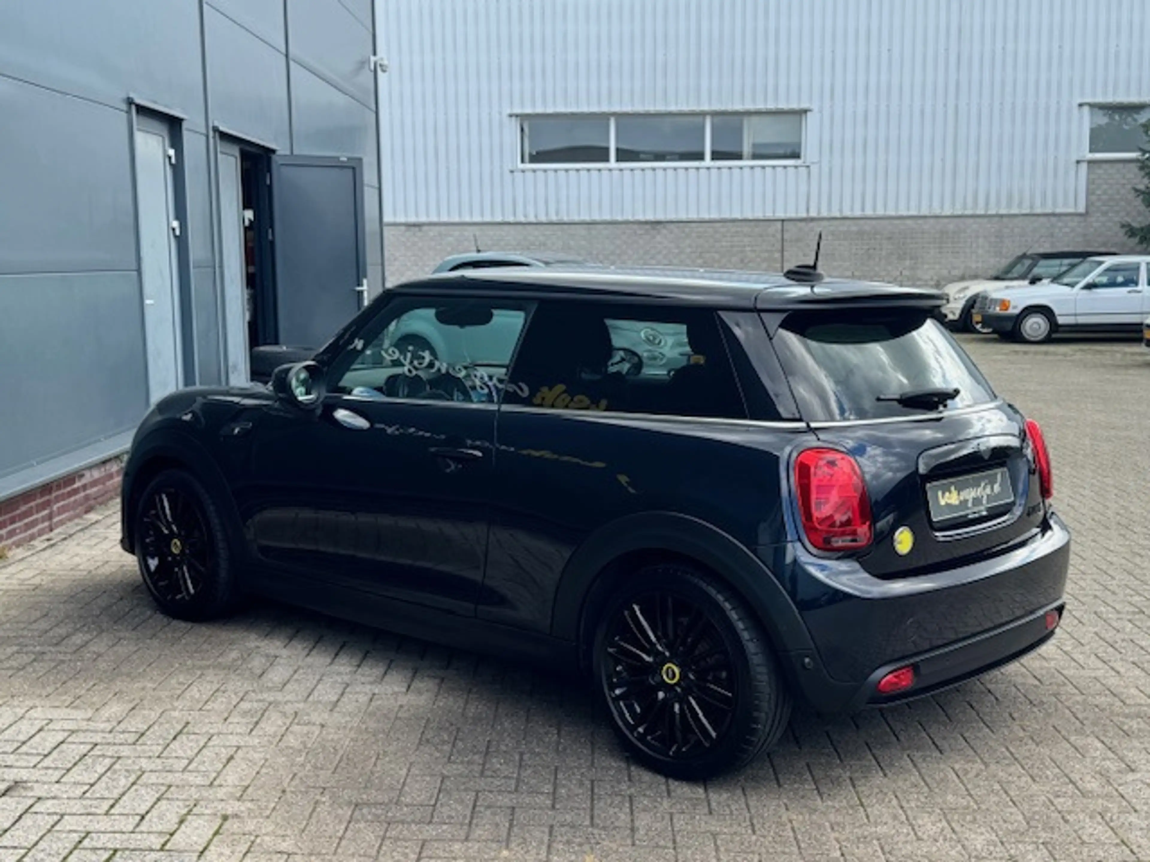 MINI Cooper SE Electric *carplay *navi *stoelverw. *17 inch — photo 38
