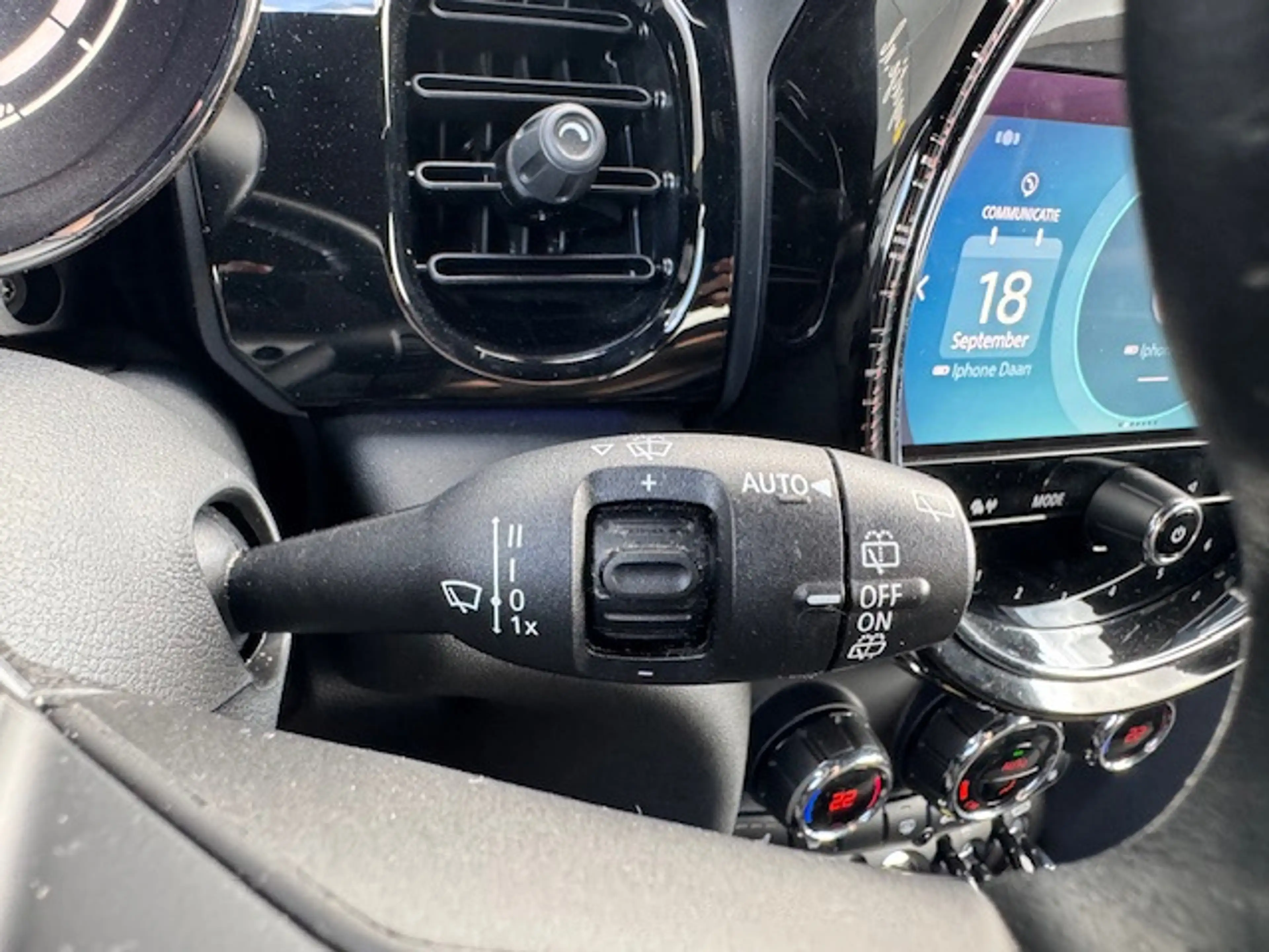 MINI Cooper SE Electric *carplay *navi *stoelverw. *17 inch — photo 34