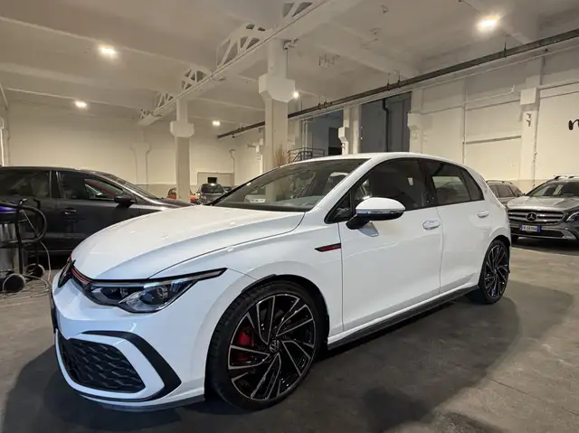 Volkswagen Golf GTI 2.0 tsi 245cv dsg