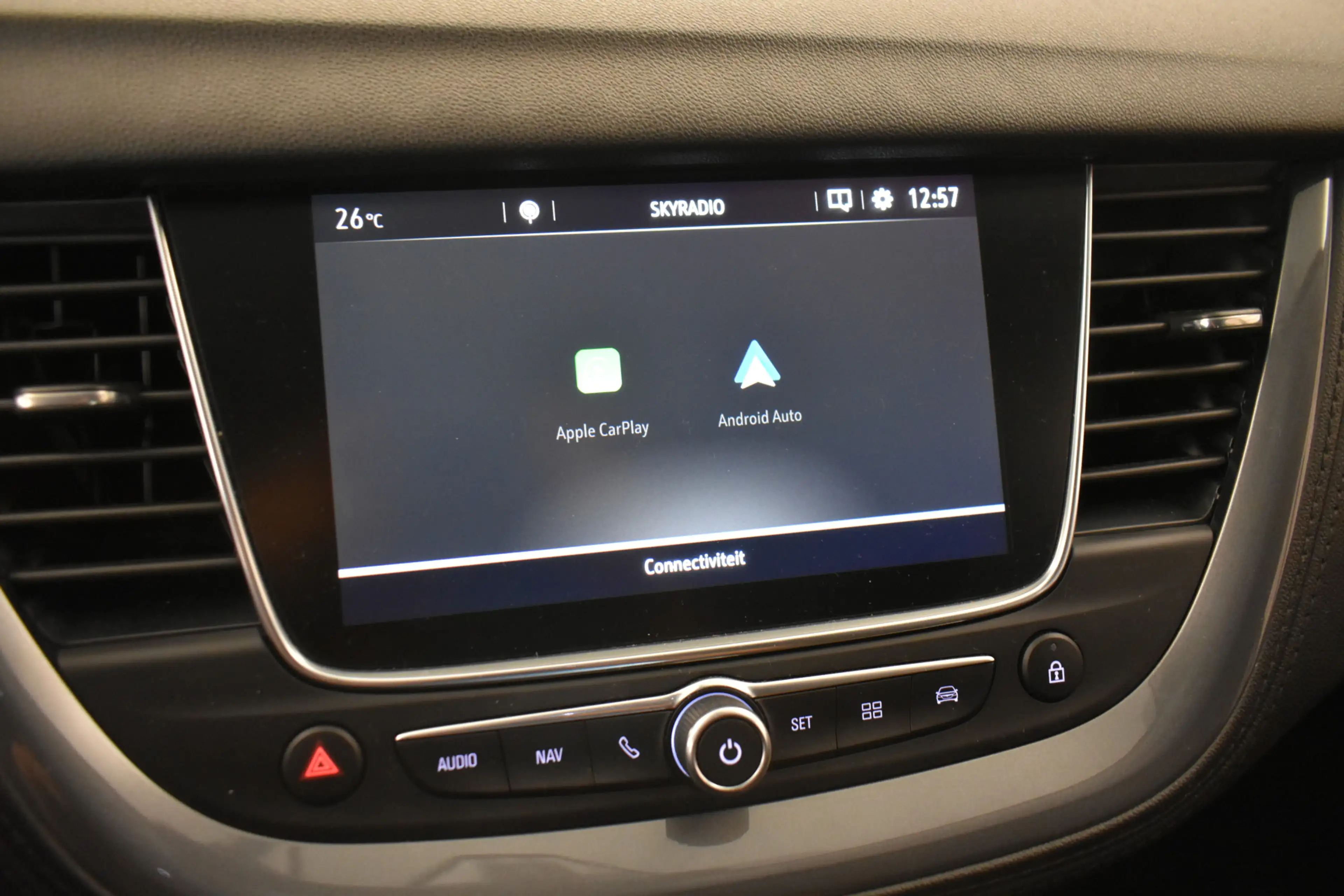 Opel Grandland X 1.2 Turbo B-Tone Executive Camera Trekh — photo 6