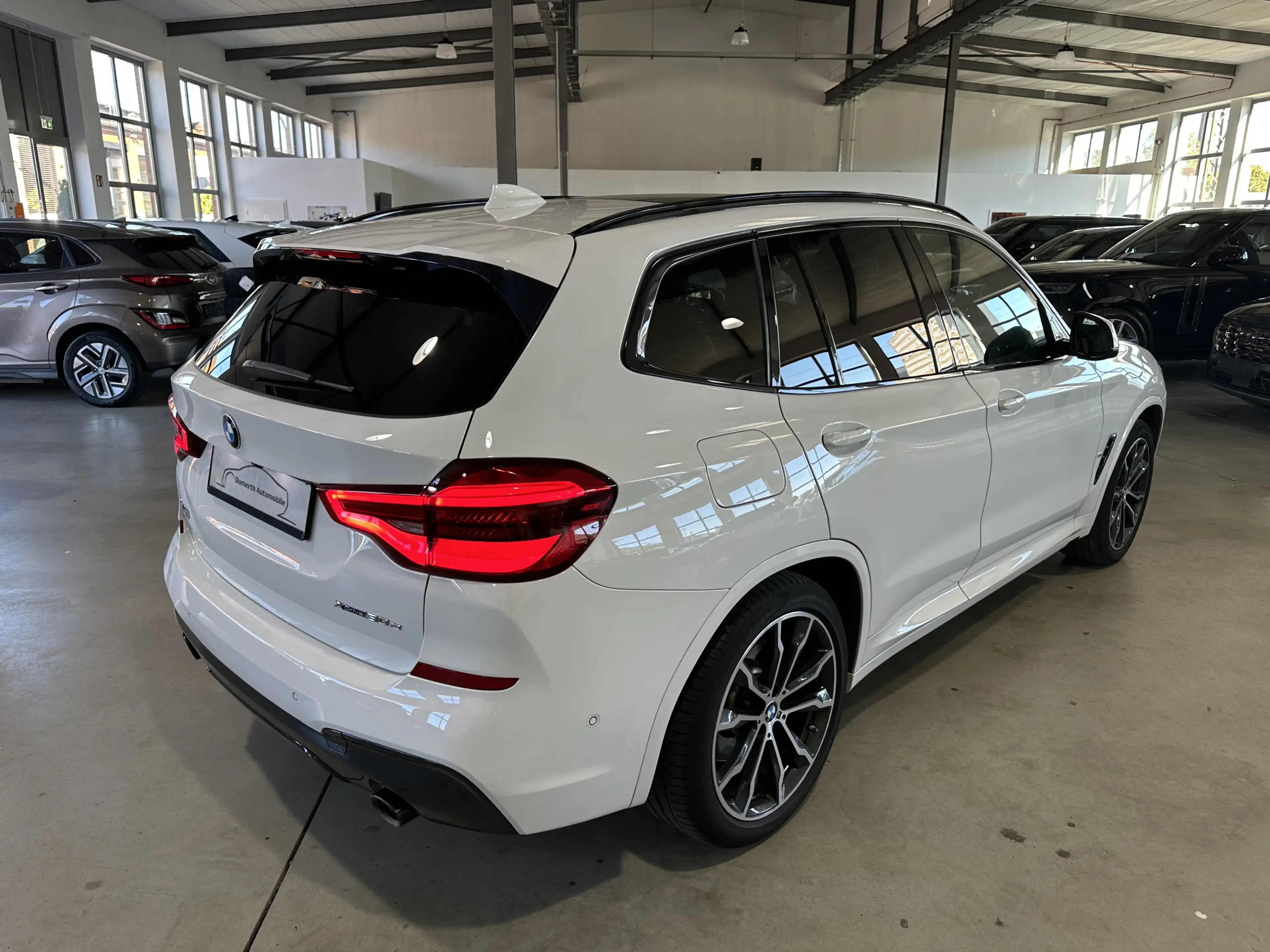 BMW X3 xDrive 30e M Sport Laser Pano HUD AHK ACC 20 — photo 6