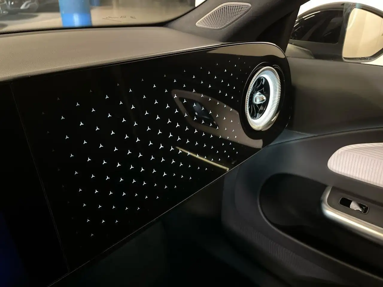 Mercedes-Benz CLA 2026 — фото 19