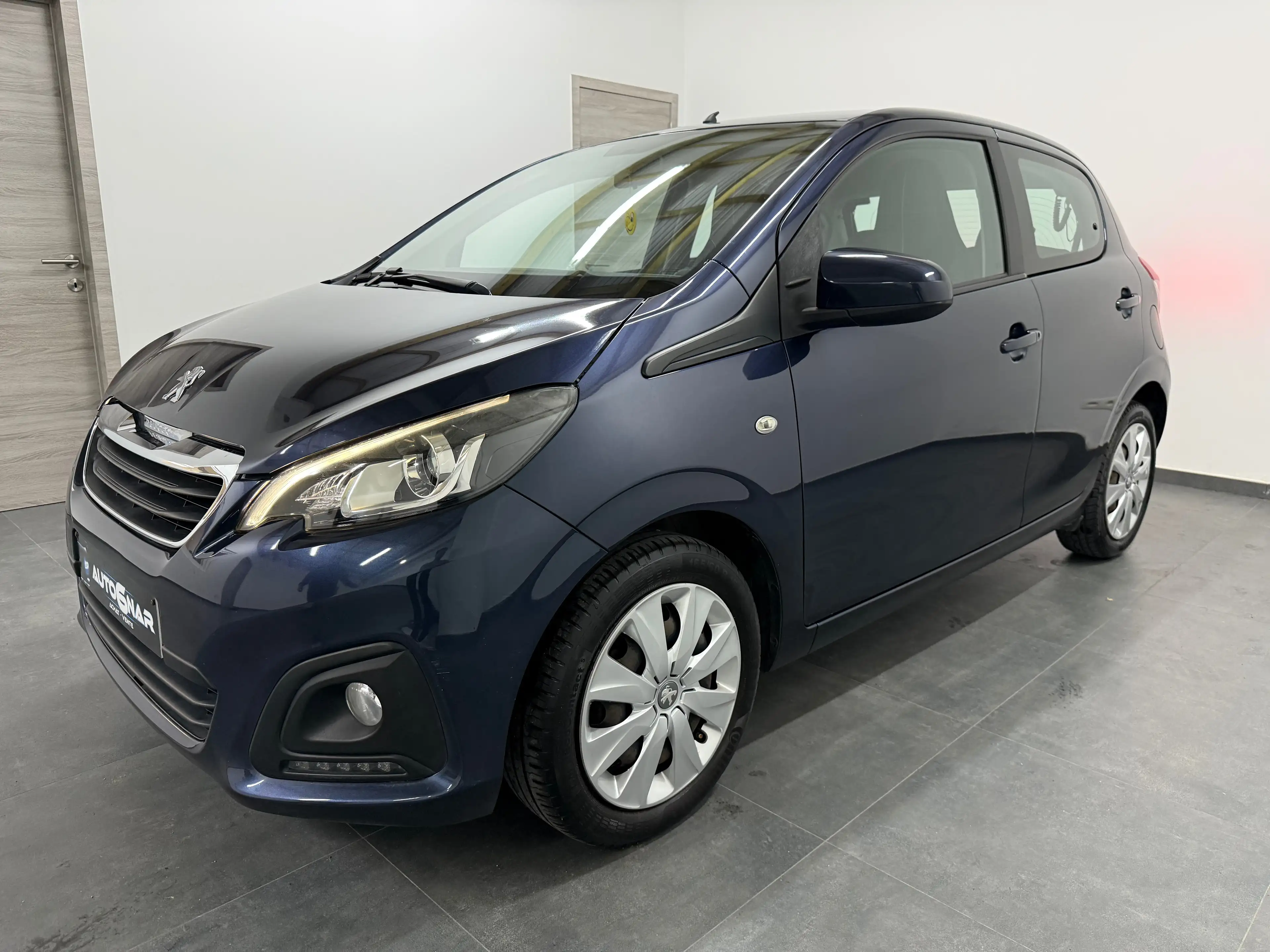 Peugeot 108 1.2 Essence - Euro6 - 1erMain - Carnet — photo 8