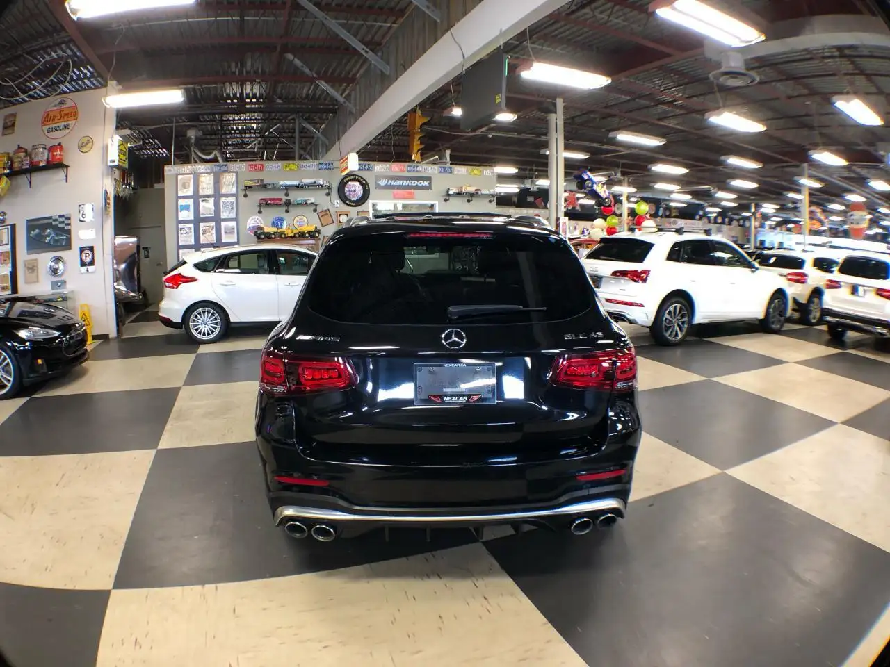 Mercedes-Benz GLC снимка Mercedes-Benz GLC