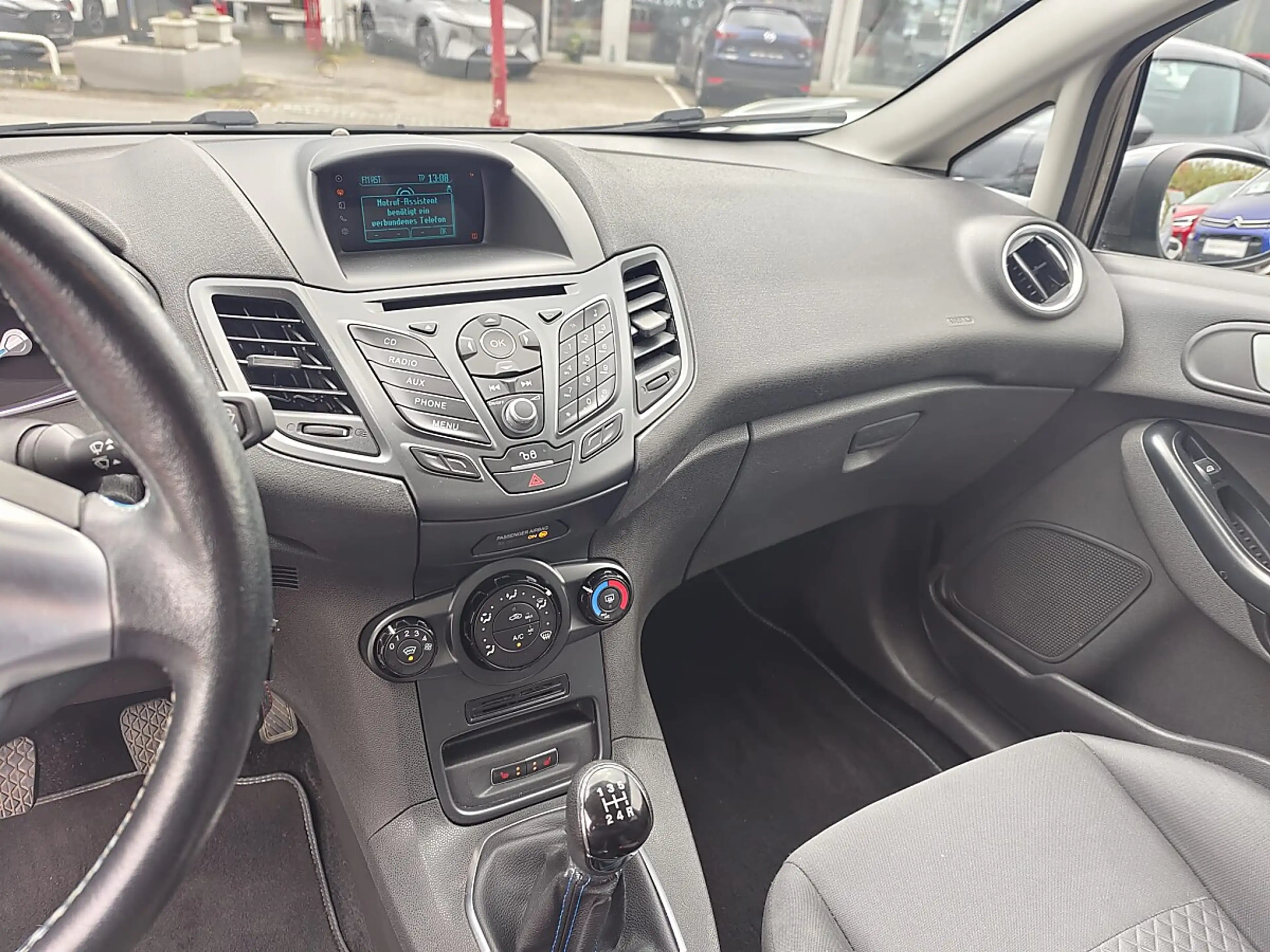 Ford Fiesta Trend 1,25 — photo 2