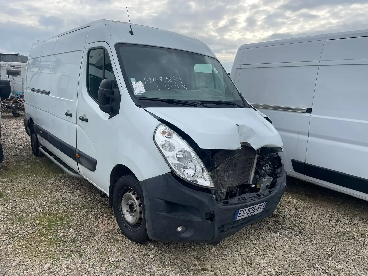 Renault Master III 2.3 DCi 130 F35 L3H2 / ES536 Blanc - 1