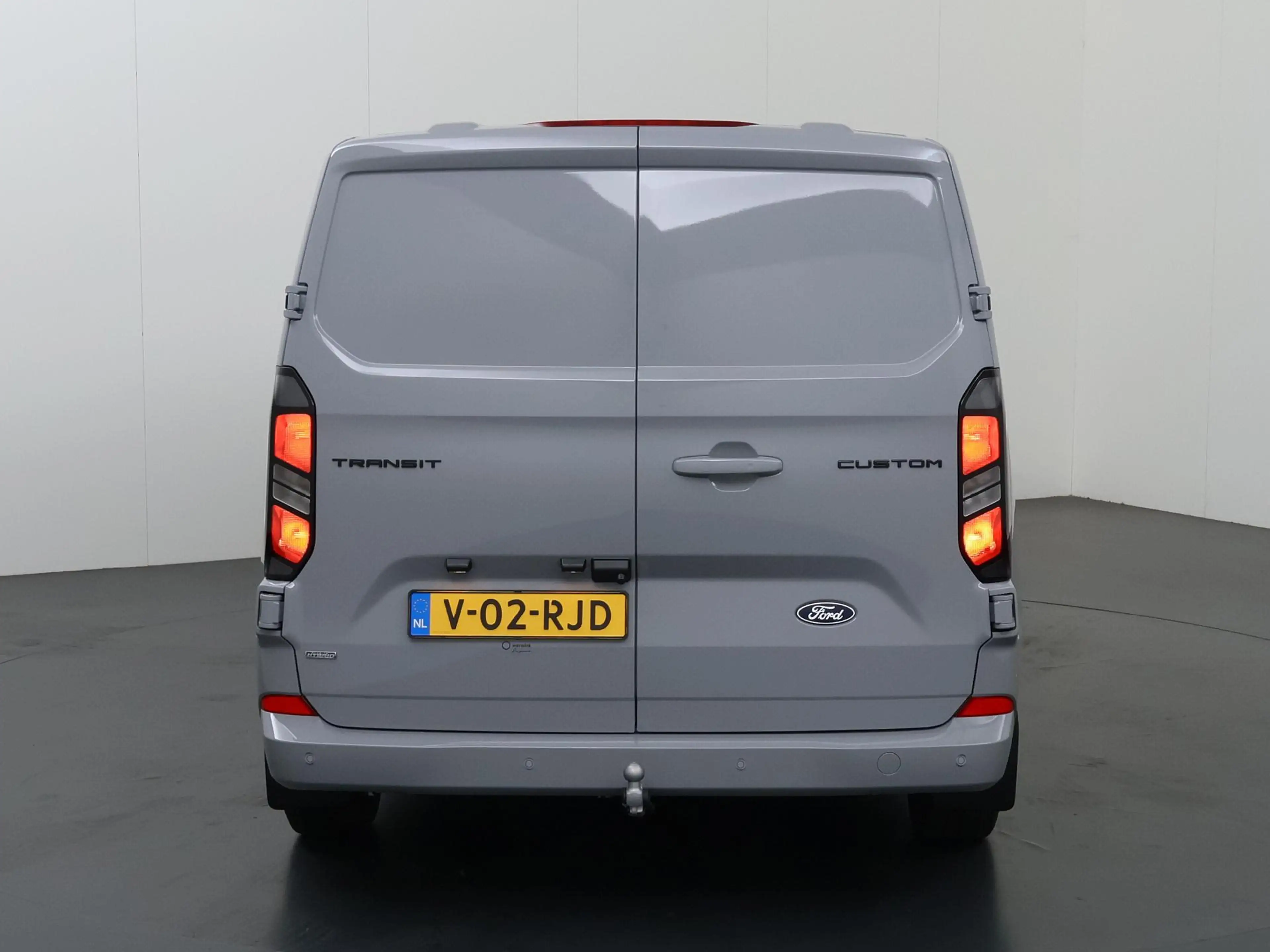 Ford Transit Custom 320 | 2.5 PHEV | L2 H1 | LIMITED | DUBBELE CABINE — photo 4