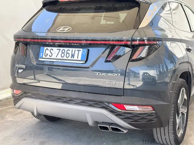 Hyundai Tucson view 18