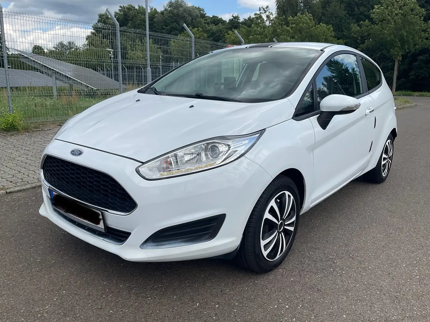 Ford Fiesta Trend,Navi,mobile App Blanc - 1