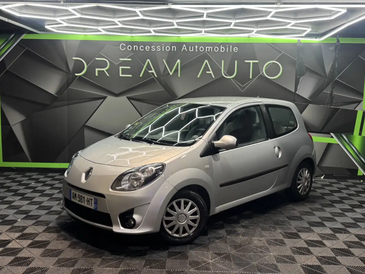 Renault Twingo 1.2 LEV 16V 75CH AUTHENTIQUE
