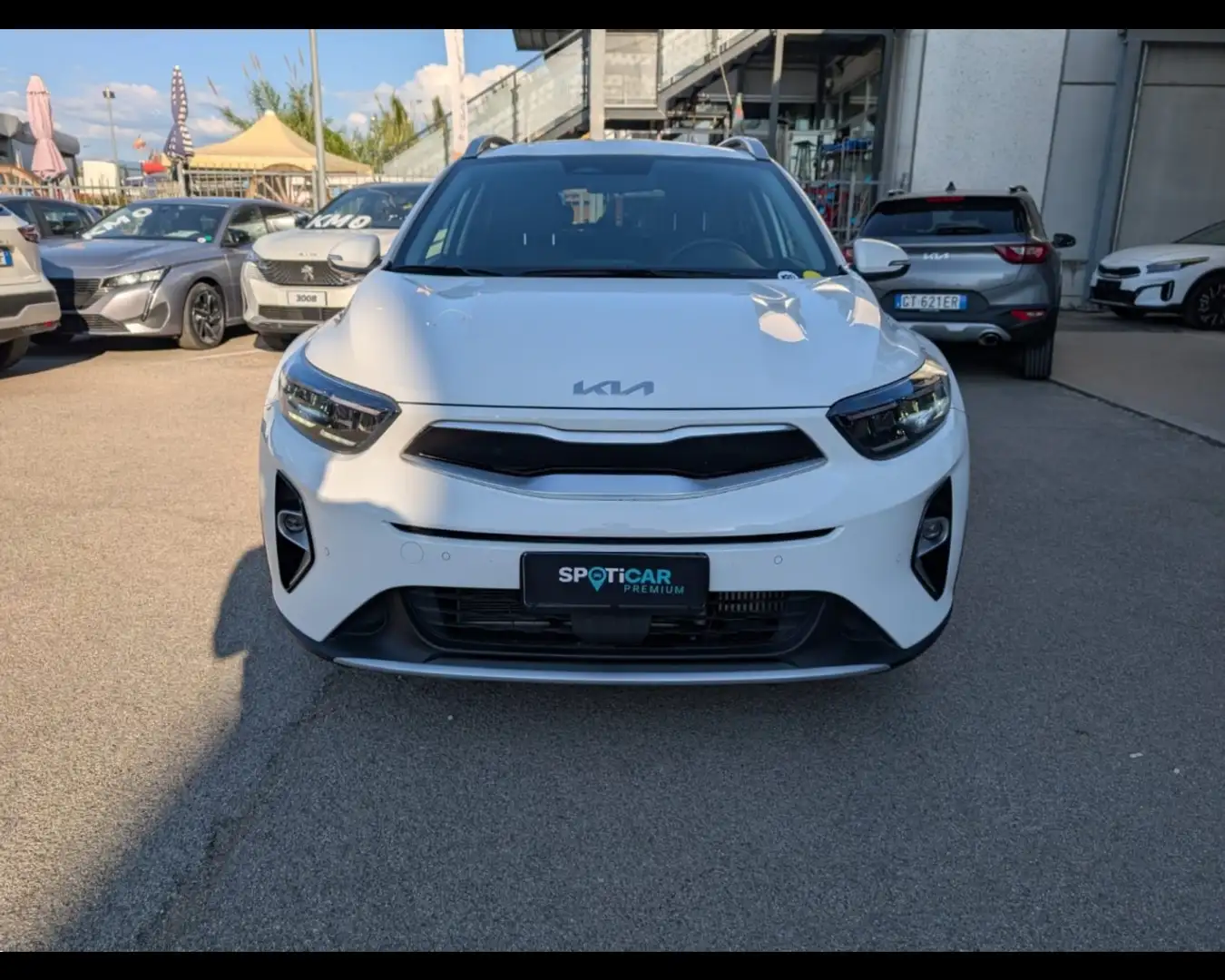 Kia Stonic 1.0 ECOGPL Style Weiß - 2