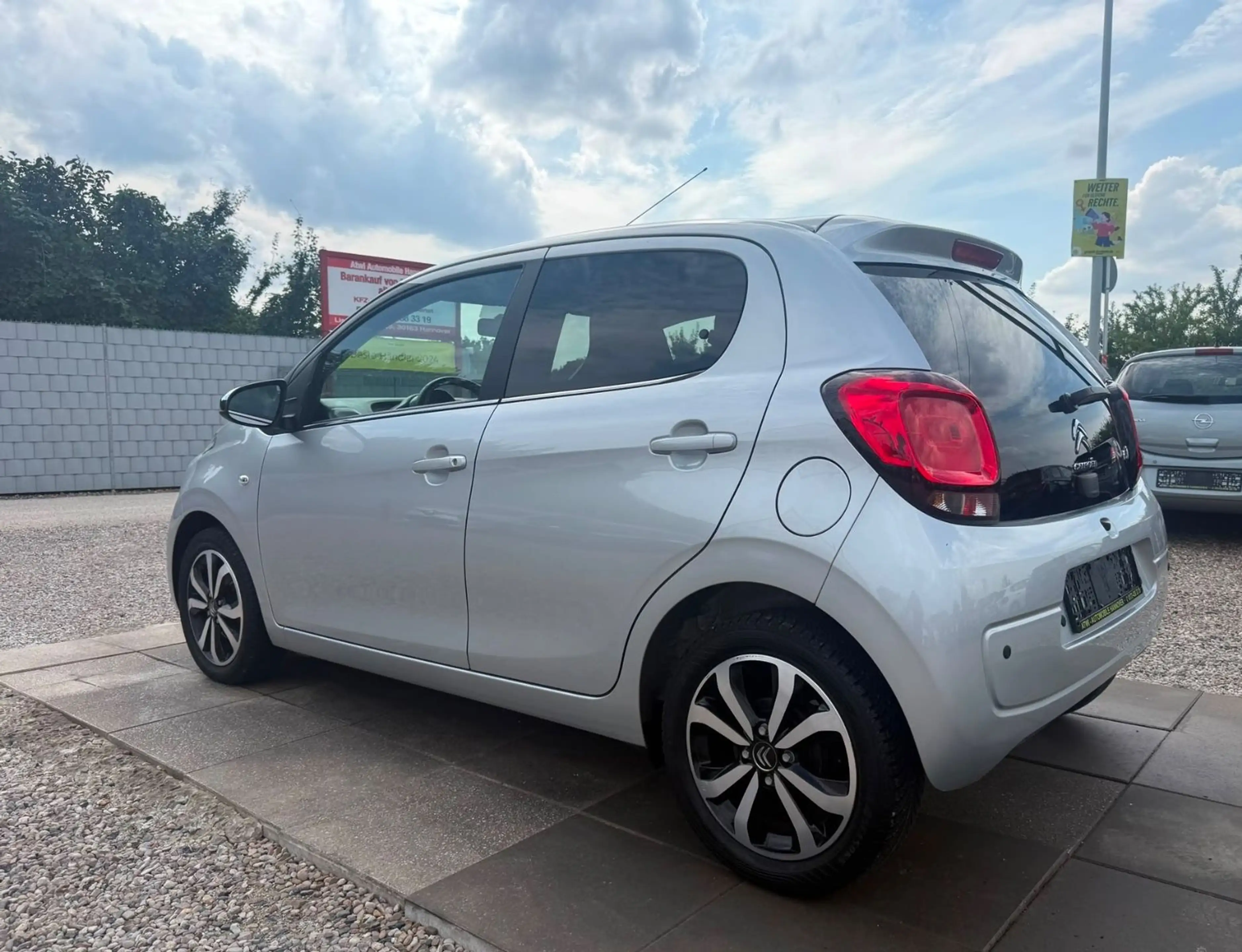 Citroen C1 Shine Sportsitze Sport Lenkrad — photo 4