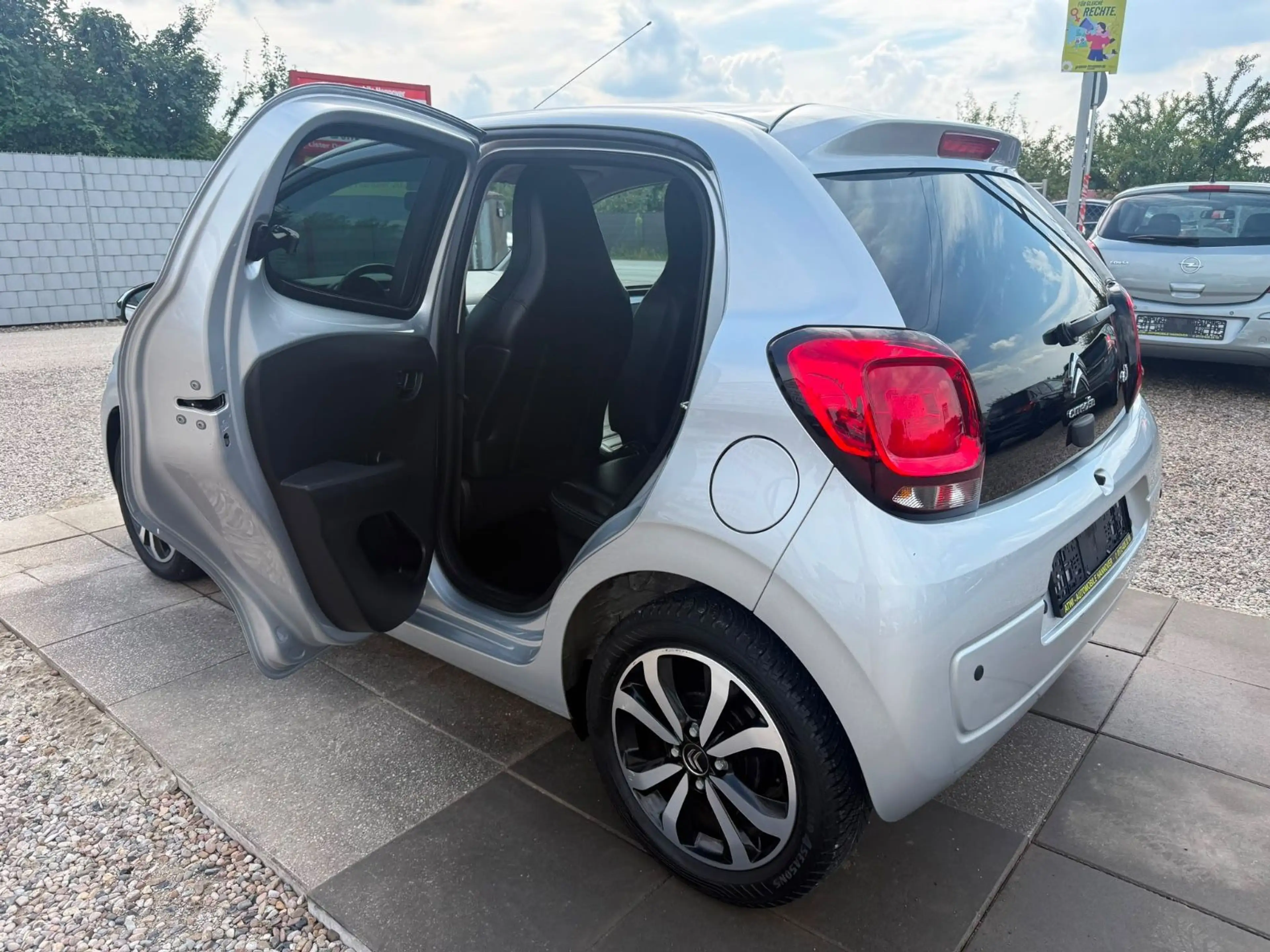 Citroen C1 Shine Sportsitze Sport Lenkrad — photo 8