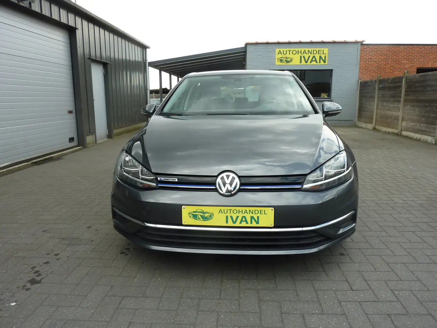 Volkswagen Golf 1.5 TSI Comfortline DSG Gris - 2