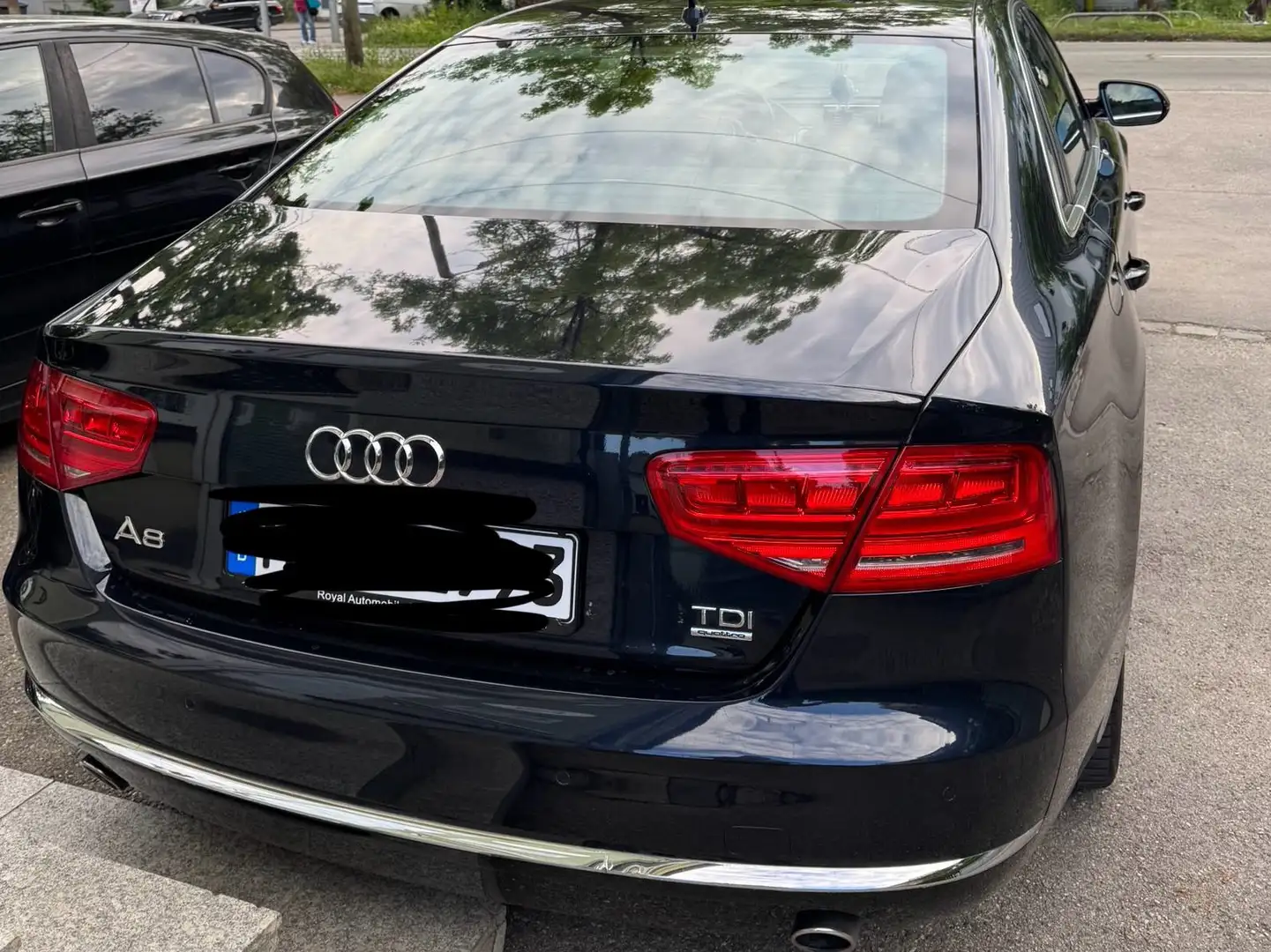 Audi A8 A8 3.0 TDI DPF clean diesel quattro tiptronic Lang Blau - 2