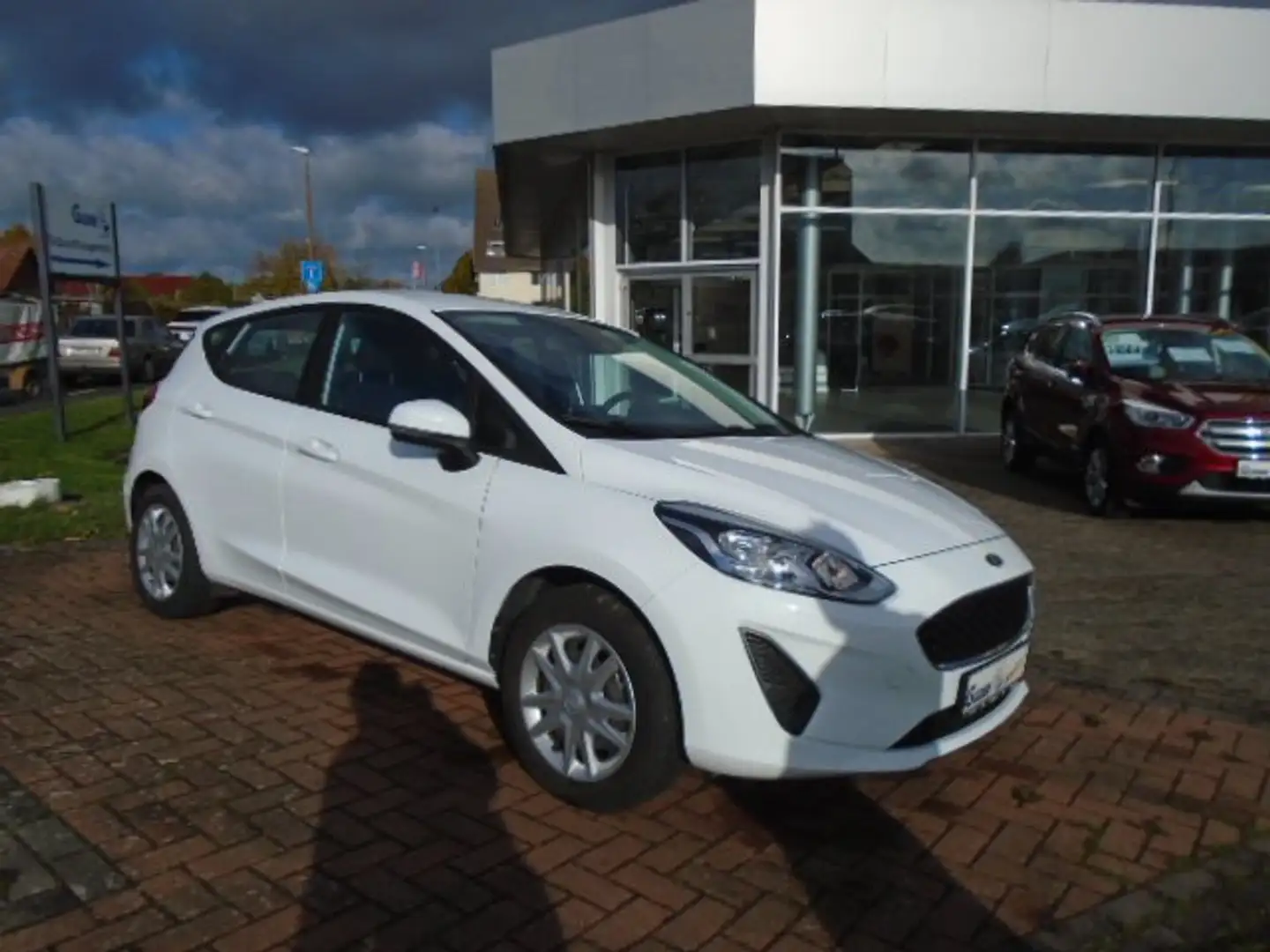 Ford Fiesta Cool & Connect , Winterpaket ,Ganzjahresreifen ! Weiß - 1