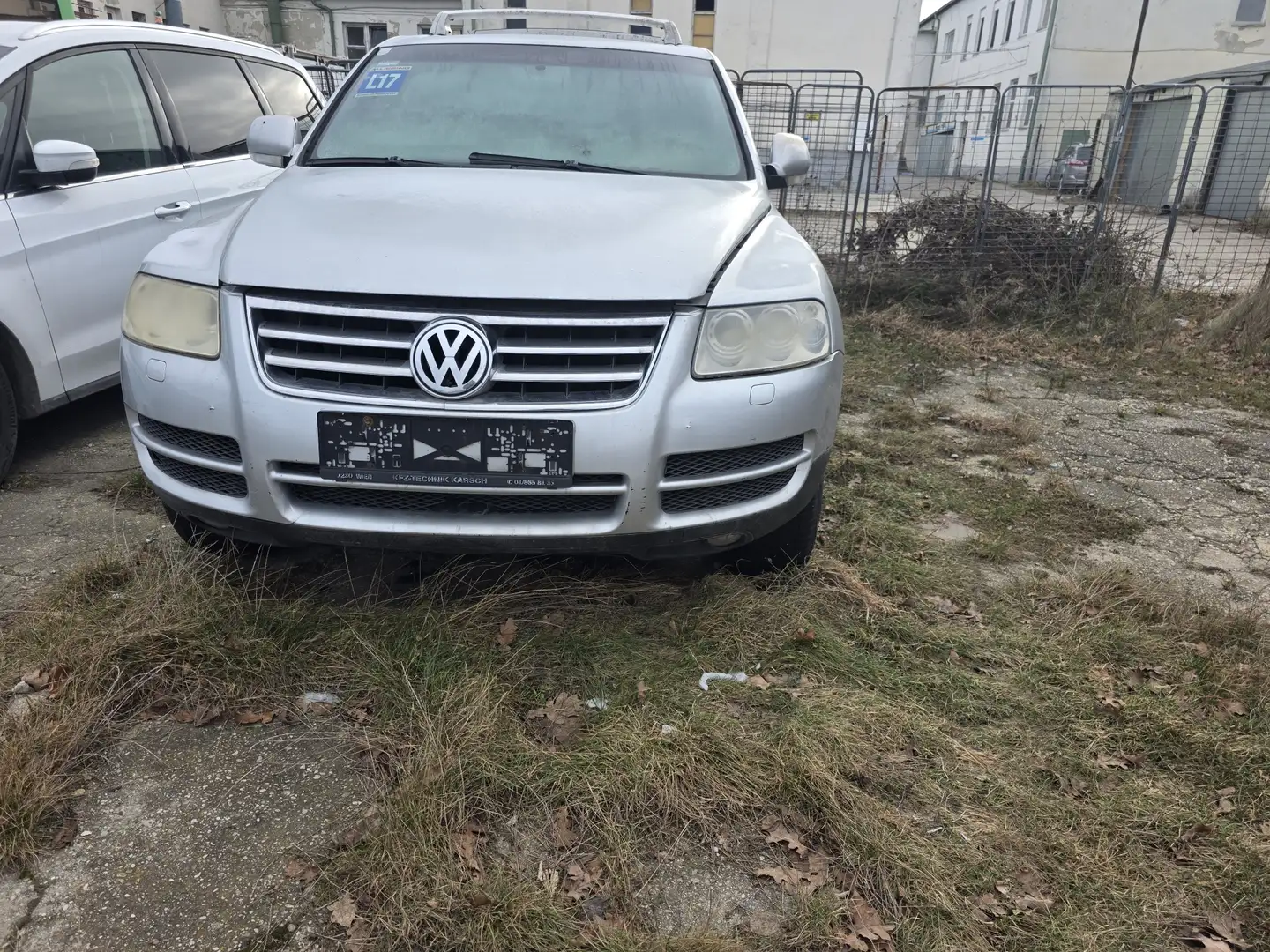 Volkswagen Touareg Touareg 2,5 R5 TDI Silber - 1