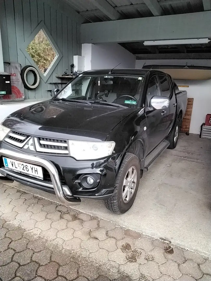 Mitsubishi L200 - 1